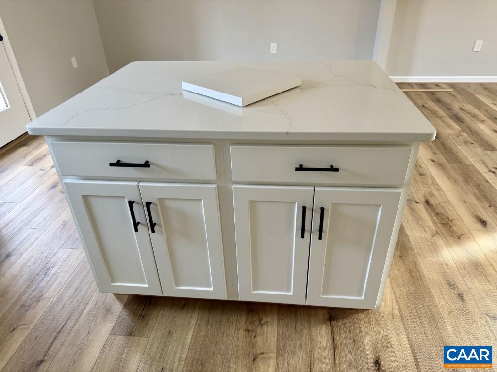 615 OAKLEIGH AVE, APPOMATTOX, Virginia 24522, 3 Bedrooms Bedrooms, ,2 BathroomsBathrooms,Residential,For sale,615 OAKLEIGH AVE,672521 MLS # 672521 615 OAKLEIGH AVE, APPOMATTOX, Virginia 24522, 3 Bedrooms Bedrooms, ,2 BathroomsBathrooms,Residential,For sale,615 OAKLEIGH AVE,672521 MLS # 672521