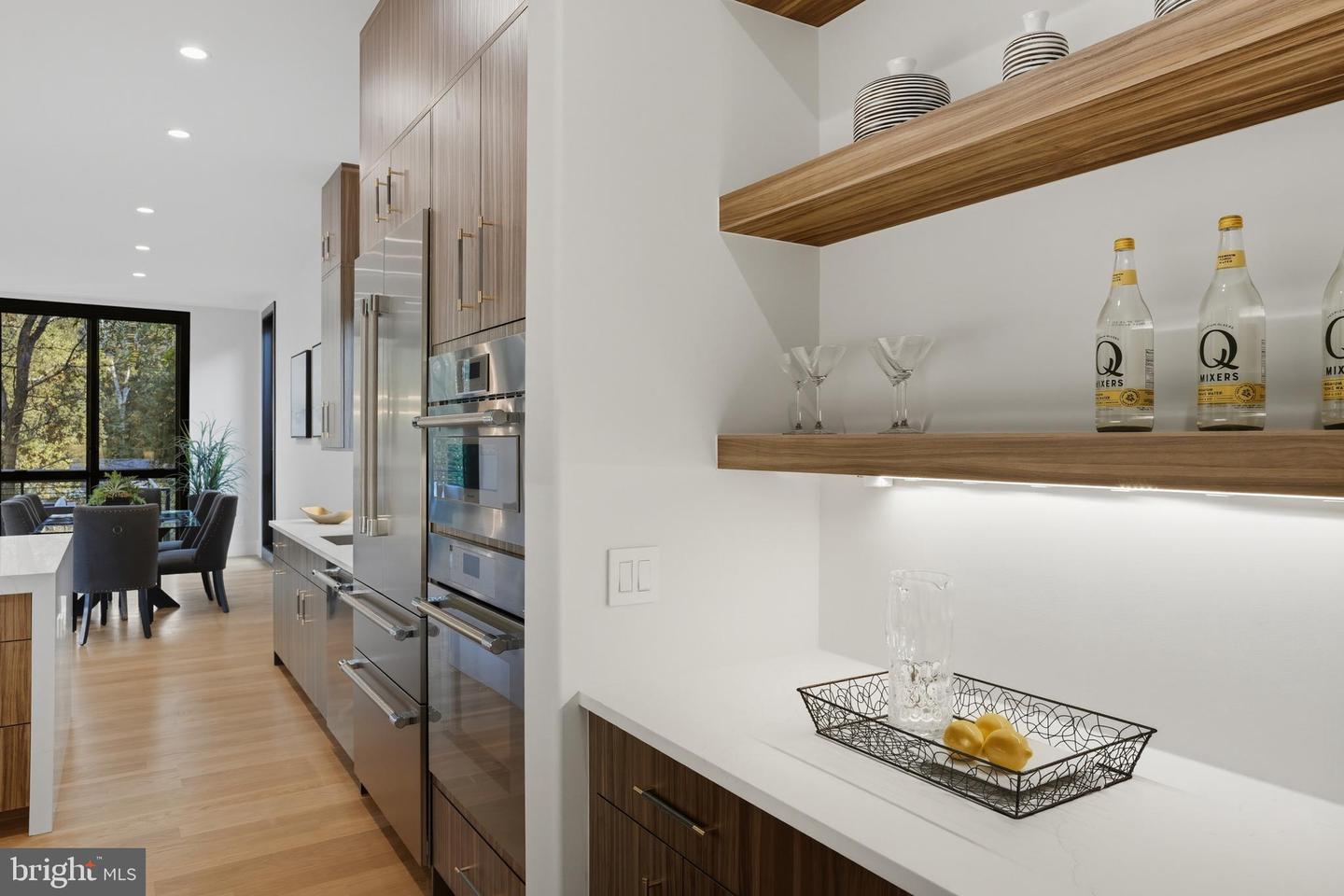 1853 MASSACHUSETTS AVE, MCLEAN, Virginia 22101, 5 Bedrooms Bedrooms, ,5 BathroomsBathrooms,Residential,For sale,1853 MASSACHUSETTS AVE,VAFX2286022 MLS # VAFX2286022