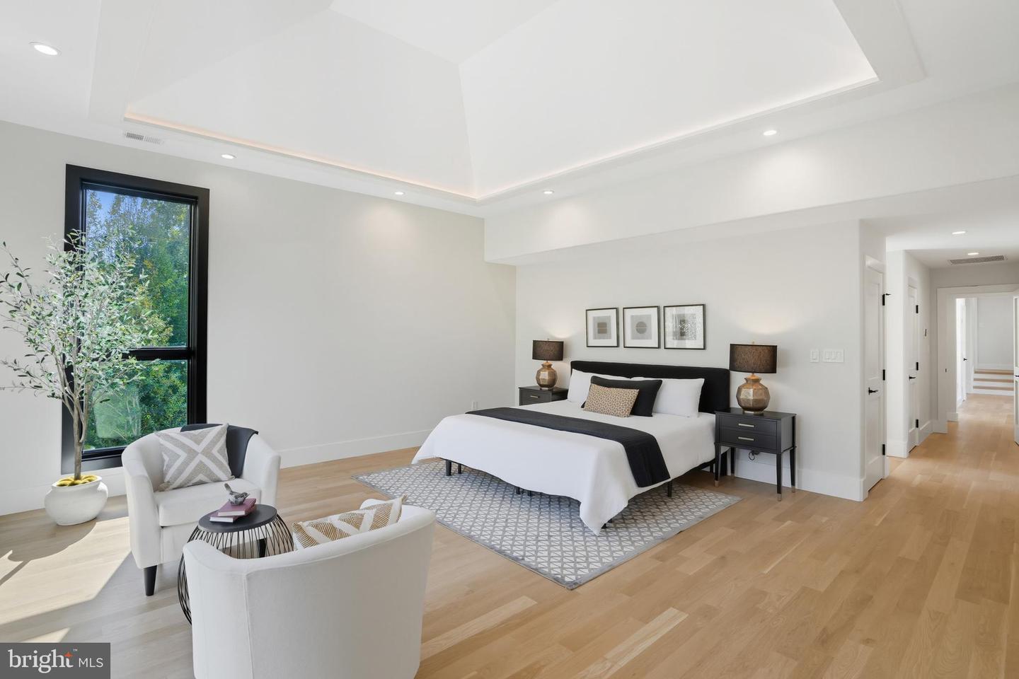 1853 MASSACHUSETTS AVE, MCLEAN, Virginia 22101, 5 Bedrooms Bedrooms, ,5 BathroomsBathrooms,Residential,For sale,1853 MASSACHUSETTS AVE,VAFX2286022 MLS # VAFX2286022