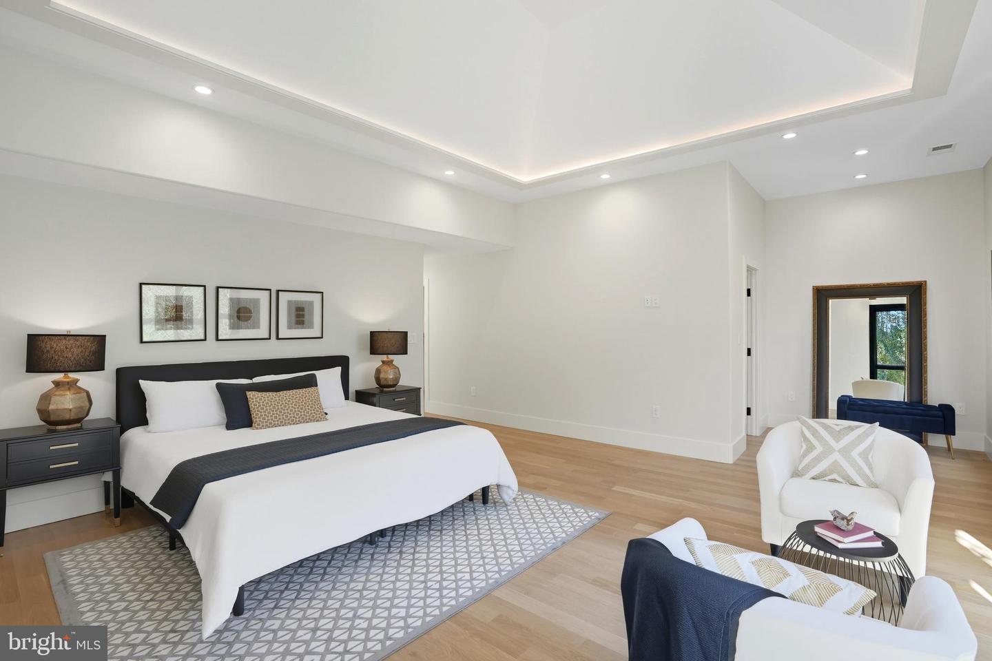 1853 MASSACHUSETTS AVE, MCLEAN, Virginia 22101, 5 Bedrooms Bedrooms, ,5 BathroomsBathrooms,Residential,For sale,1853 MASSACHUSETTS AVE,VAFX2286022 MLS # VAFX2286022