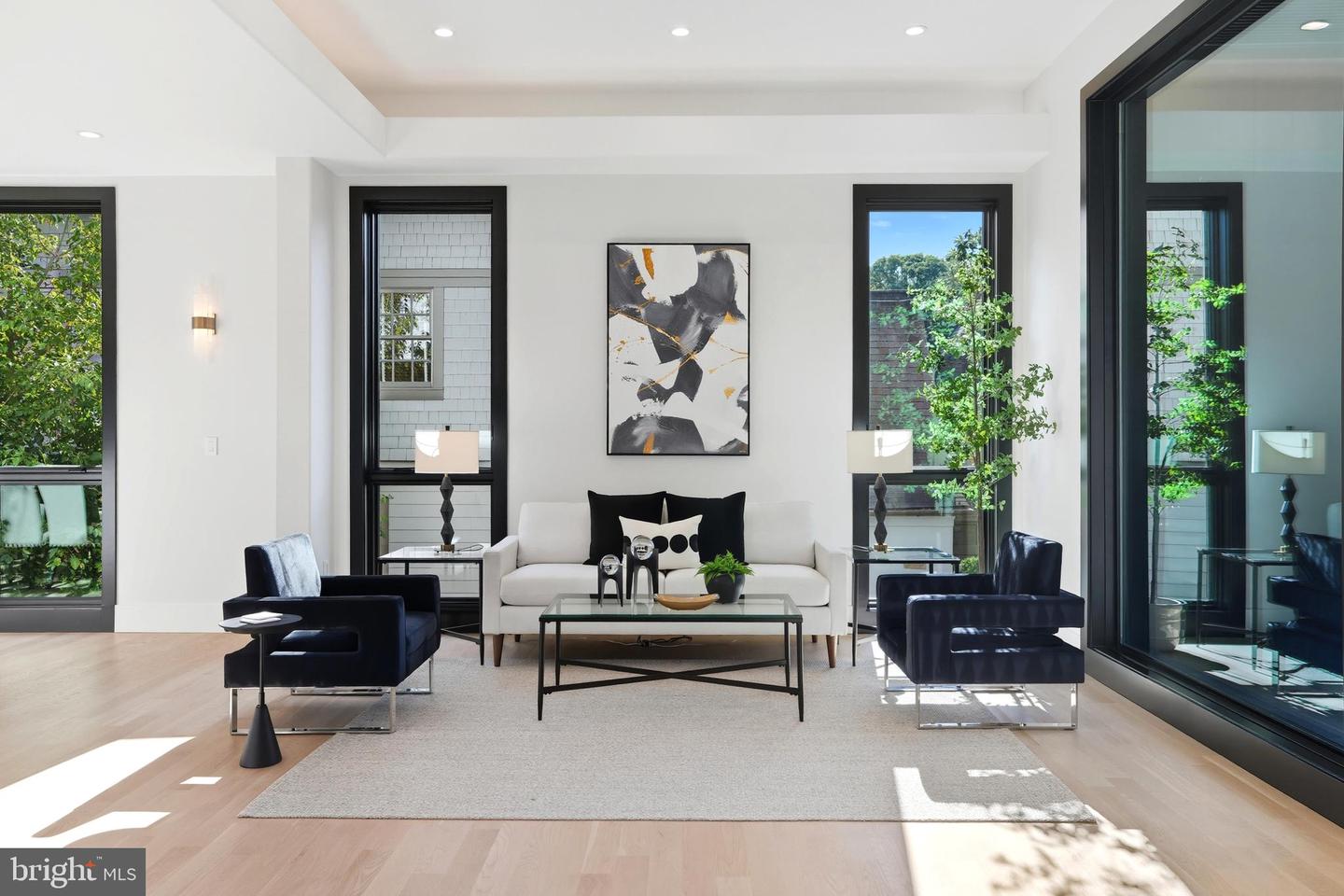 1853 MASSACHUSETTS AVE, MCLEAN, Virginia 22101, 5 Bedrooms Bedrooms, ,5 BathroomsBathrooms,Residential,For sale,1853 MASSACHUSETTS AVE,VAFX2286022 MLS # VAFX2286022