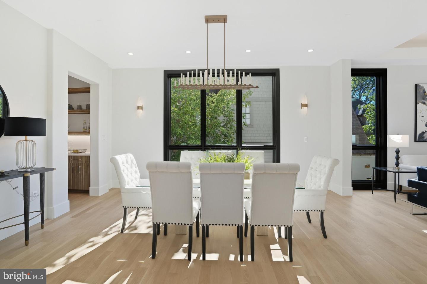 1853 MASSACHUSETTS AVE, MCLEAN, Virginia 22101, 5 Bedrooms Bedrooms, ,5 BathroomsBathrooms,Residential,For sale,1853 MASSACHUSETTS AVE,VAFX2286022 MLS # VAFX2286022