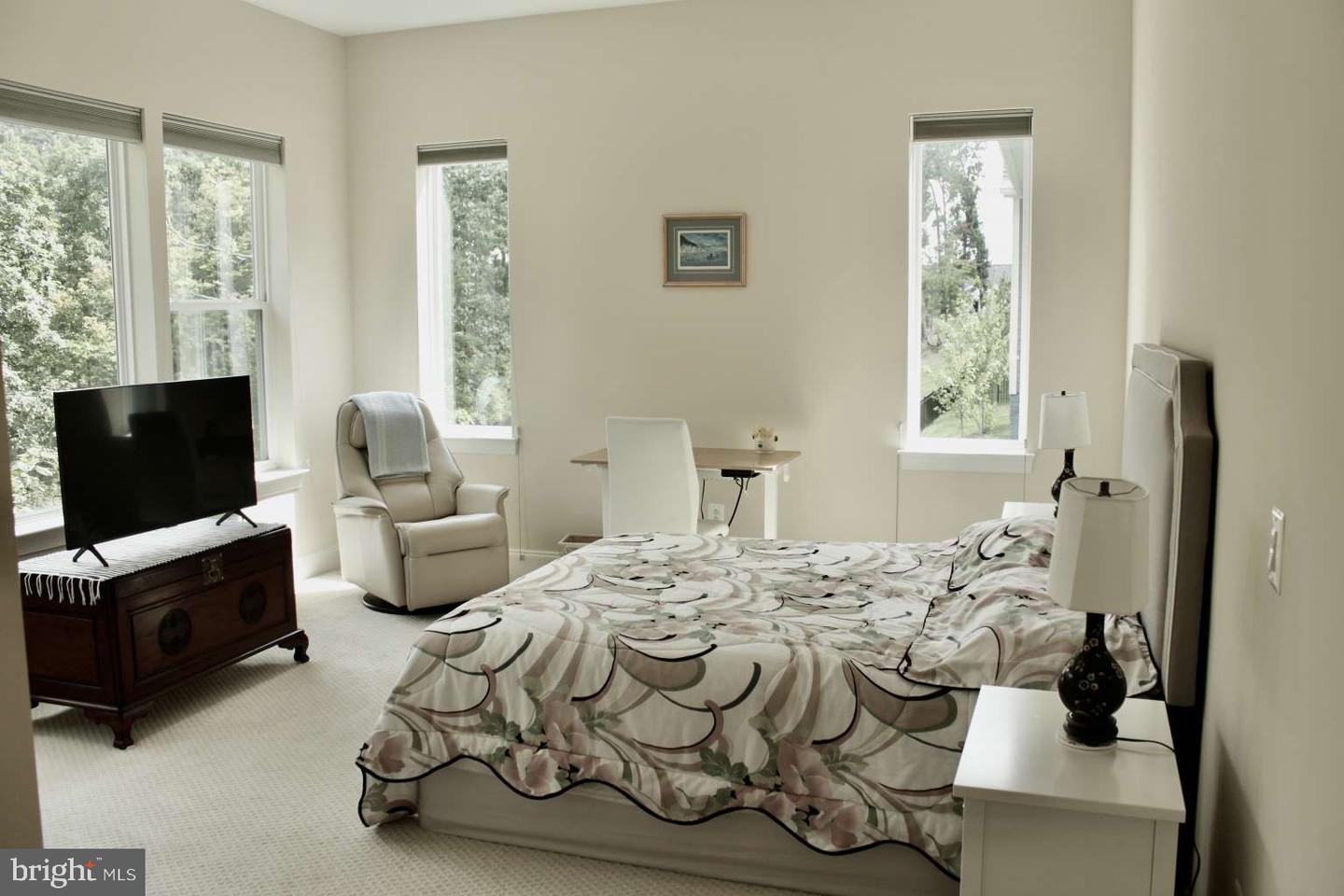 124 PIMPERNEL PL, LAKE FREDERICK, Virginia 22630, 3 Bedrooms Bedrooms, 7 Rooms Rooms,3 BathroomsBathrooms,Residential,For sale,124 PIMPERNEL PL,VAFV2039024 MLS # VAFV2039024