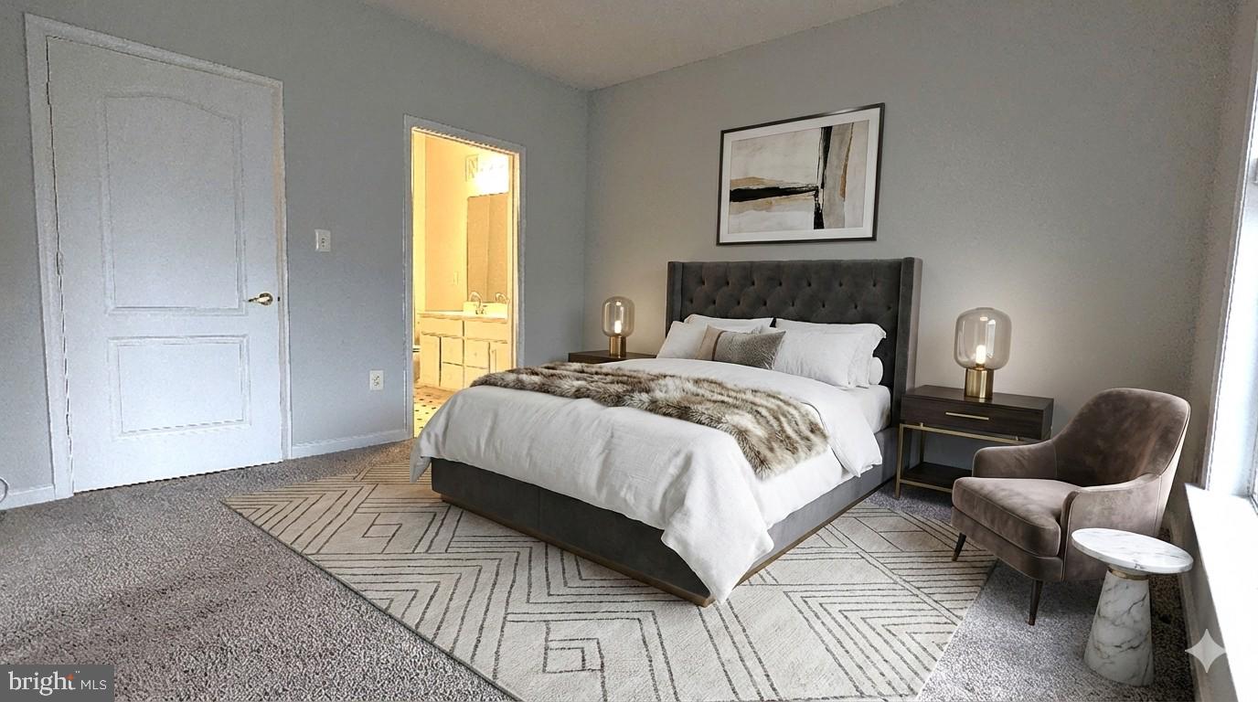 14437 GLENCREST CIR #129, CENTREVILLE, Virginia 20120, 3 Bedrooms Bedrooms, ,2 BathroomsBathrooms,Residential,For sale,14437 GLENCREST CIR #129,VAFX2286042 MLS # VAFX2286042