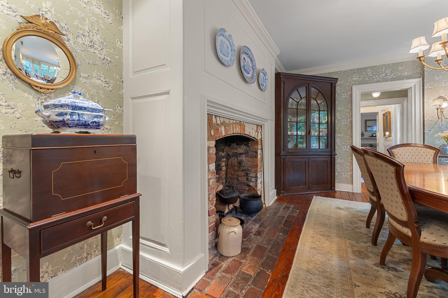 210 PRINCE ST, ALEXANDRIA, Virginia 22314, 4 Bedrooms Bedrooms, ,4 BathroomsBathrooms,Residential,For sale,210 PRINCE ST,VAAX2044414 MLS # VAAX2044414