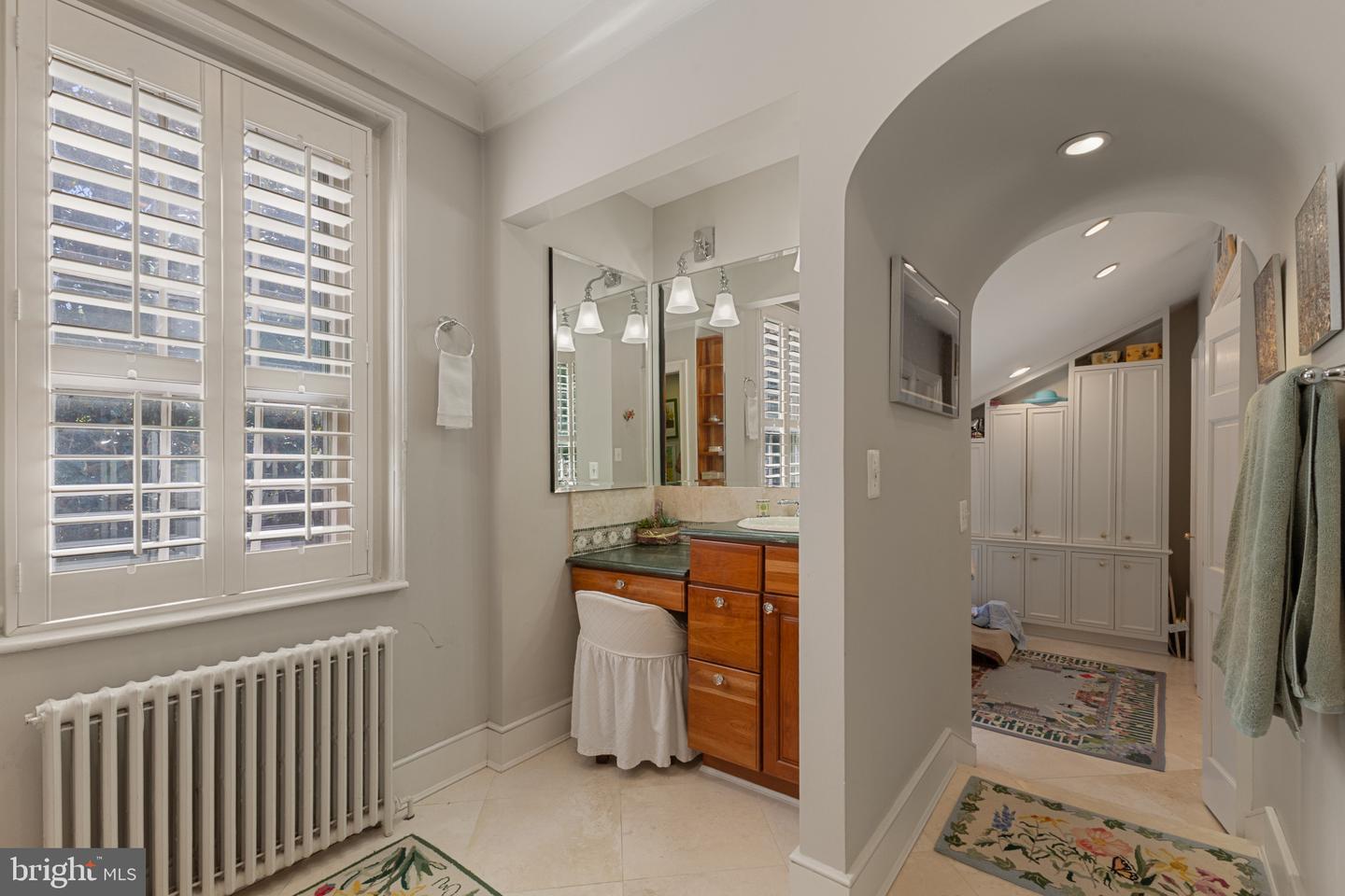 210 PRINCE ST, ALEXANDRIA, Virginia 22314, 4 Bedrooms Bedrooms, ,4 BathroomsBathrooms,Residential,For sale,210 PRINCE ST,VAAX2044414 MLS # VAAX2044414