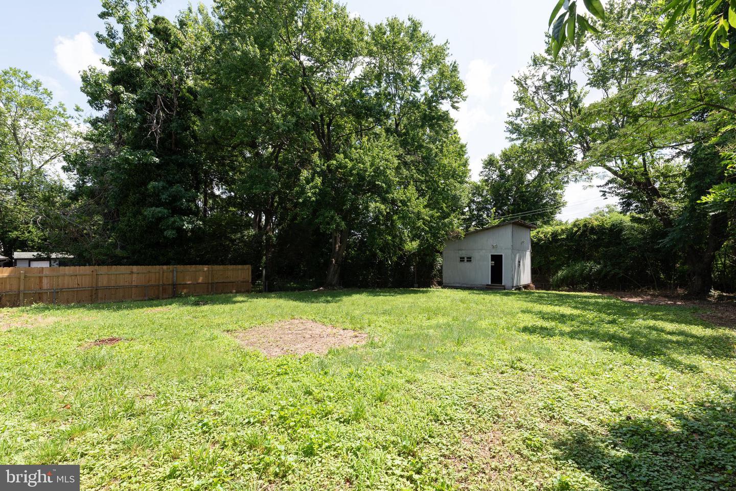 1305 BARNARD DR, HENRICO, Virginia 23229, 4 Bedrooms Bedrooms, ,2 BathroomsBathrooms,Residential,For sale,1305 BARNARD DR,VAHN2000990 MLS # VAHN2000990