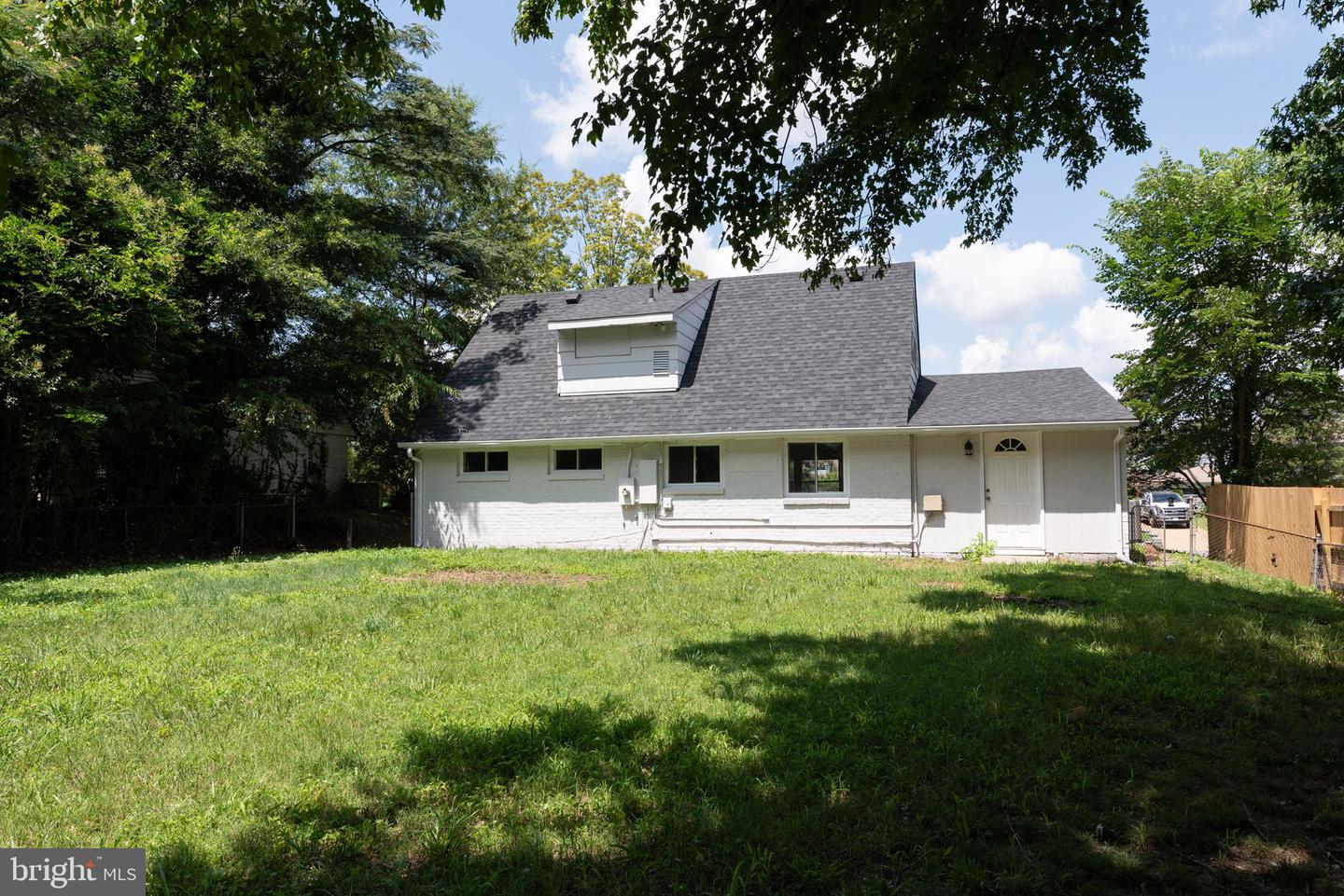 1305 BARNARD DR, HENRICO, Virginia 23229, 4 Bedrooms Bedrooms, ,2 BathroomsBathrooms,Residential,For sale,1305 BARNARD DR,VAHN2000990 MLS # VAHN2000990