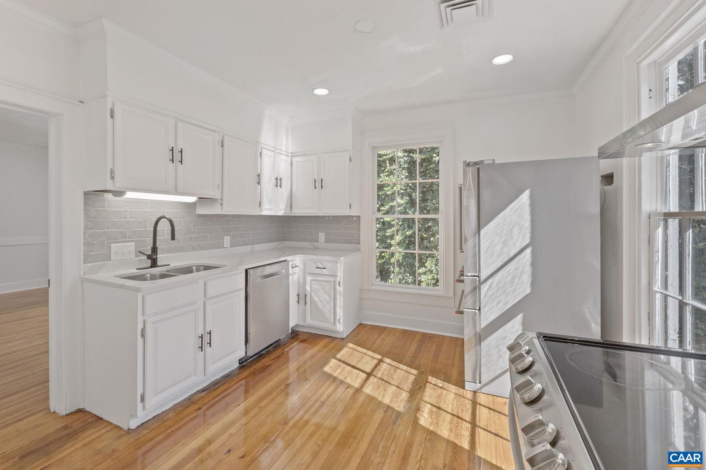 622 FRONT ST, LOVINGSTON, Virginia 22949, 3 Bedrooms Bedrooms, ,2 BathroomsBathrooms,Residential,For sale,622 FRONT ST,668677 MLS # 668677