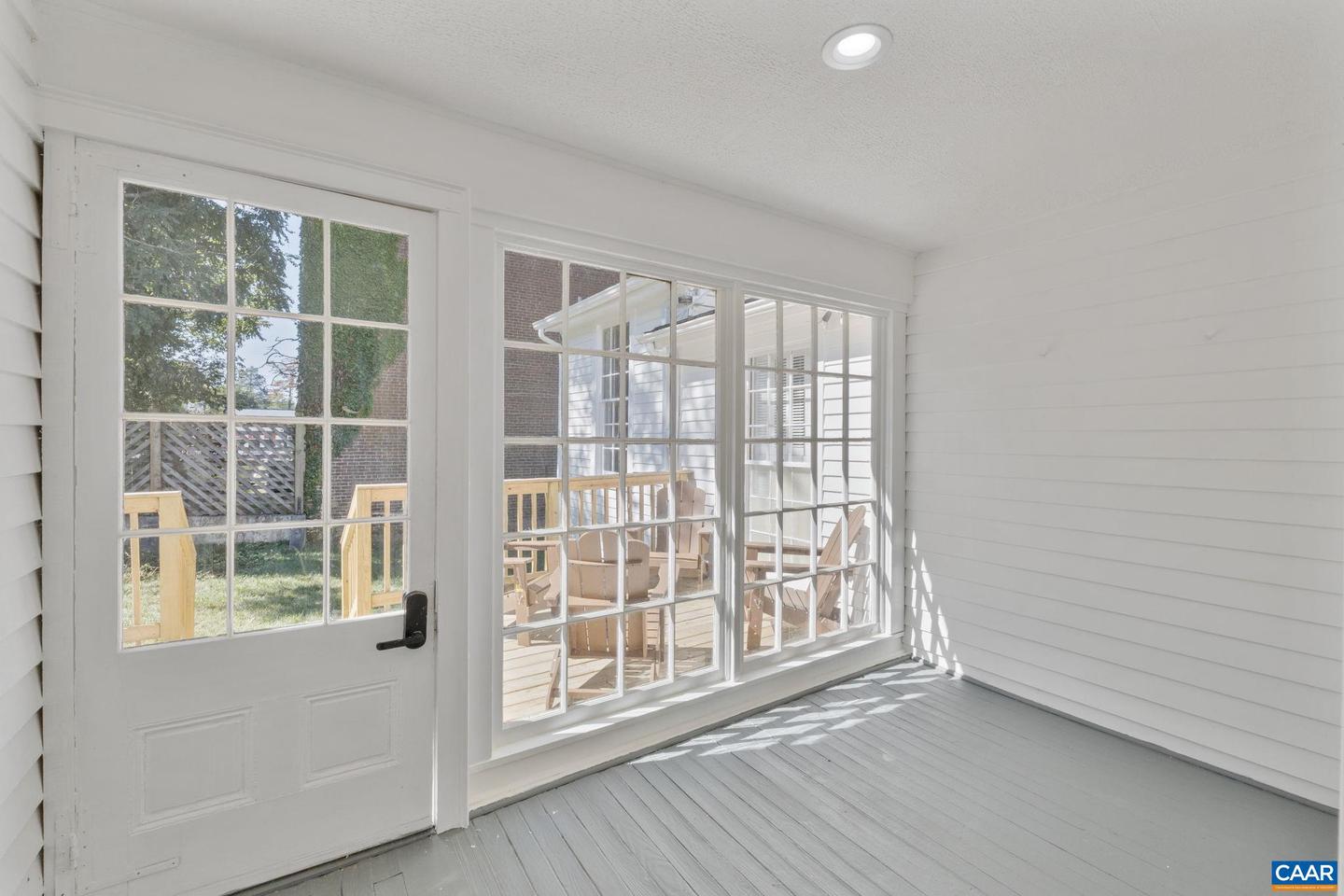 622 FRONT ST, LOVINGSTON, Virginia 22949, 3 Bedrooms Bedrooms, ,2 BathroomsBathrooms,Residential,For sale,622 FRONT ST,668677 MLS # 668677