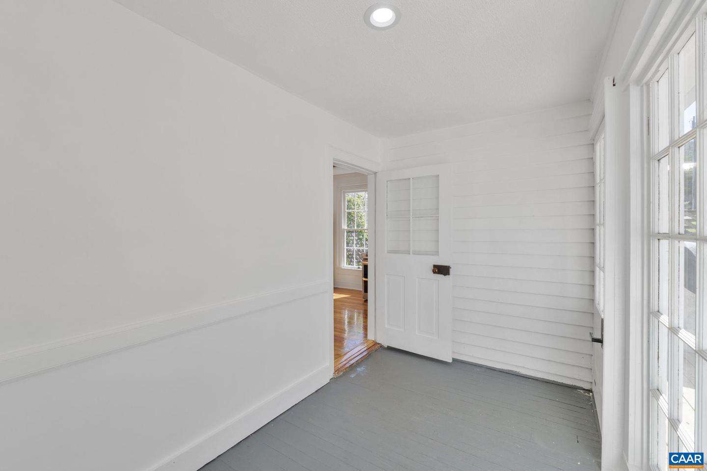 622 FRONT ST, LOVINGSTON, Virginia 22949, 3 Bedrooms Bedrooms, ,2 BathroomsBathrooms,Residential,For sale,622 FRONT ST,668677 MLS # 668677