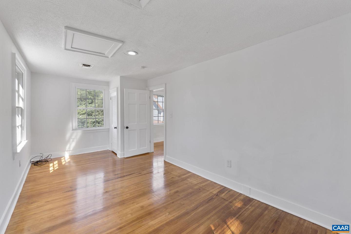 622 FRONT ST, LOVINGSTON, Virginia 22949, 3 Bedrooms Bedrooms, ,2 BathroomsBathrooms,Residential,For sale,622 FRONT ST,668677 MLS # 668677