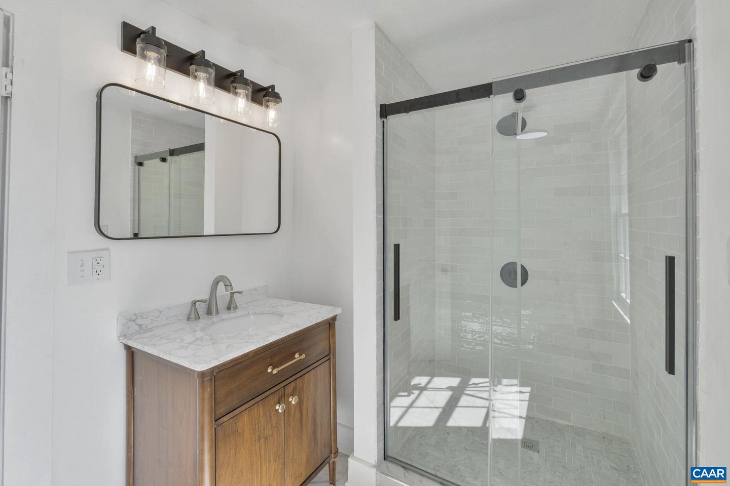 622 FRONT ST, LOVINGSTON, Virginia 22949, 3 Bedrooms Bedrooms, ,2 BathroomsBathrooms,Residential,For sale,622 FRONT ST,668677 MLS # 668677