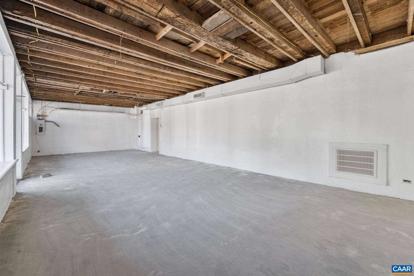 622 FRONT ST, LOVINGSTON, Virginia 22949, 3 Bedrooms Bedrooms, ,2 BathroomsBathrooms,Residential,For sale,622 FRONT ST,668677 MLS # 668677