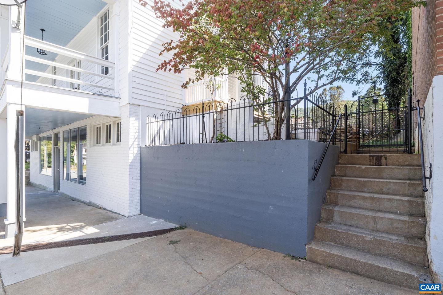 622 FRONT ST, LOVINGSTON, Virginia 22949, 3 Bedrooms Bedrooms, ,2 BathroomsBathrooms,Residential,For sale,622 FRONT ST,668677 MLS # 668677