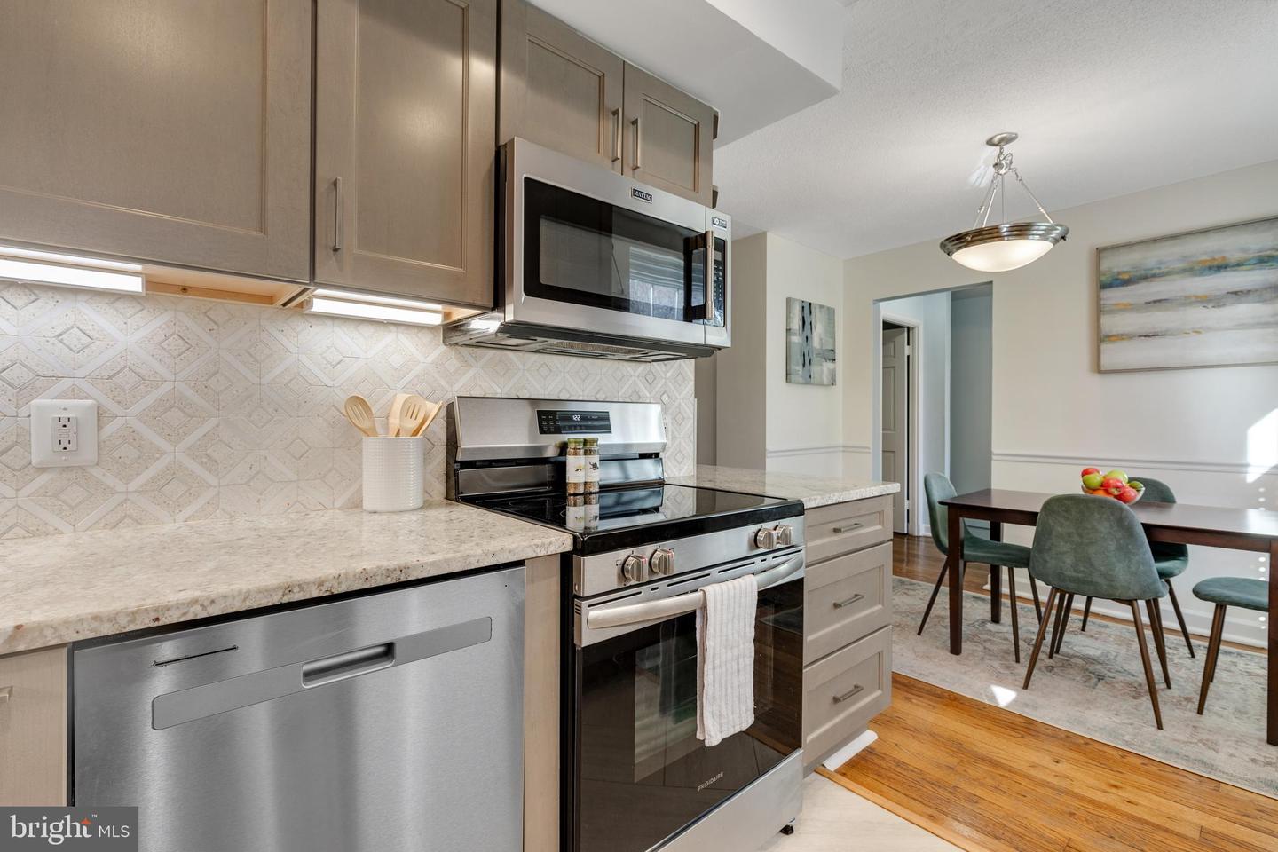 4426 36TH ST S #A1, ARLINGTON, Virginia 22206, 1 Bedroom Bedrooms, ,2 BathroomsBathrooms,Residential,For sale,4426 36TH ST S #A1,VAAR2064430 MLS # VAAR2064430