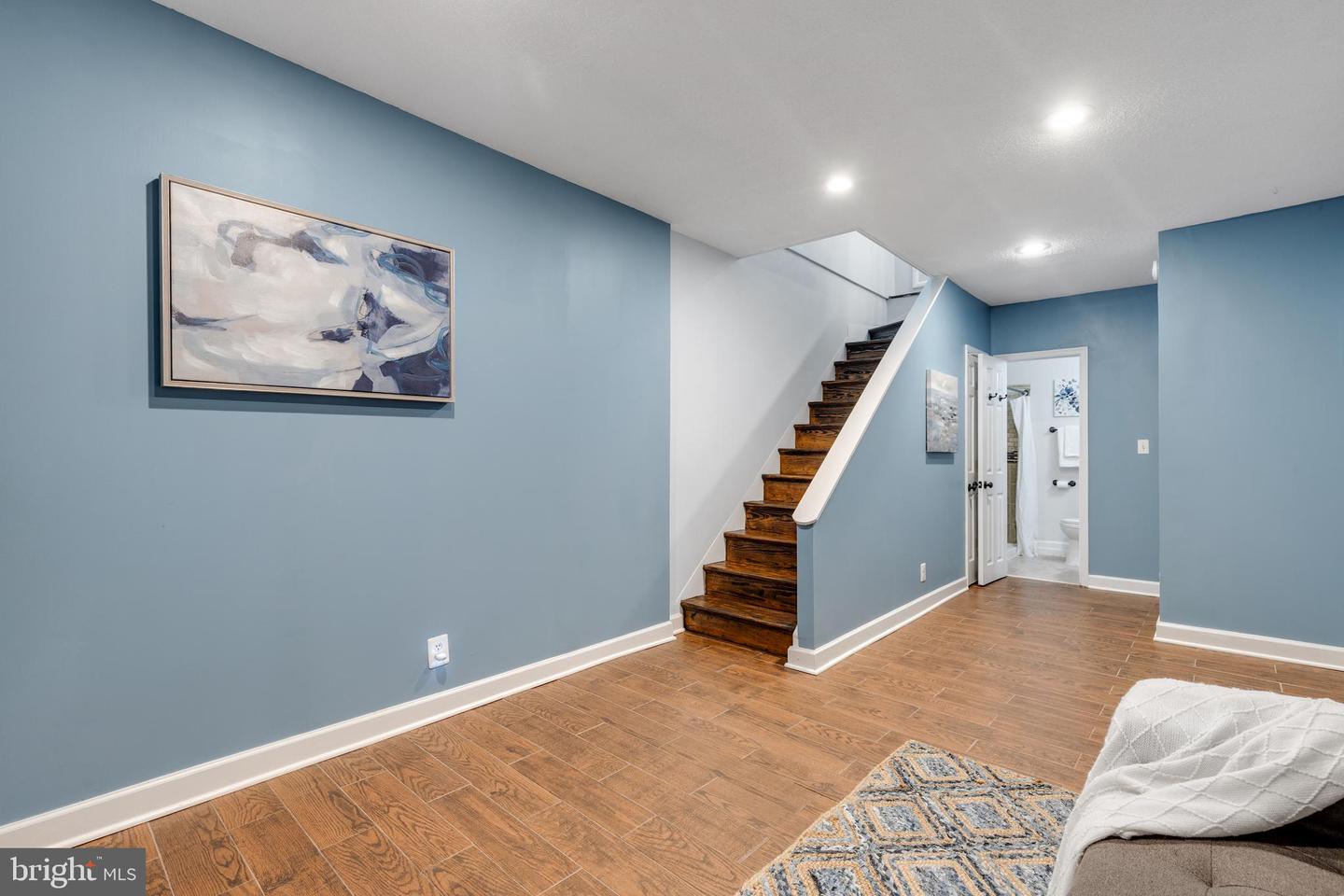 4426 36TH ST S #A1, ARLINGTON, Virginia 22206, 1 Bedroom Bedrooms, ,2 BathroomsBathrooms,Residential,For sale,4426 36TH ST S #A1,VAAR2064430 MLS # VAAR2064430