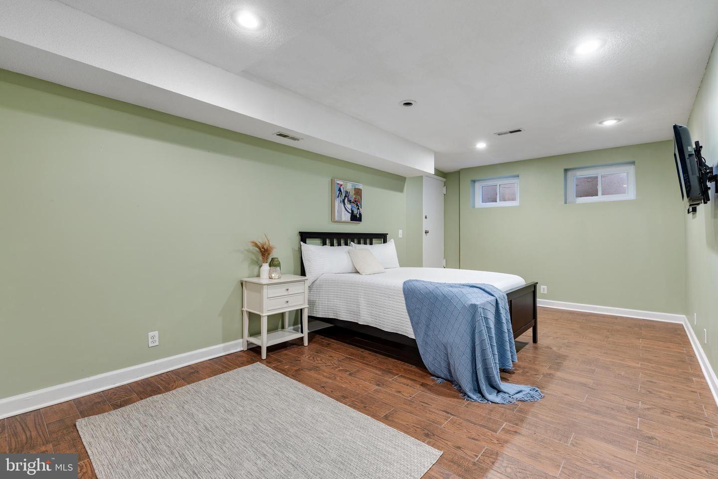 4426 36TH ST S #A1, ARLINGTON, Virginia 22206, 1 Bedroom Bedrooms, ,2 BathroomsBathrooms,Residential,For sale,4426 36TH ST S #A1,VAAR2064430 MLS # VAAR2064430