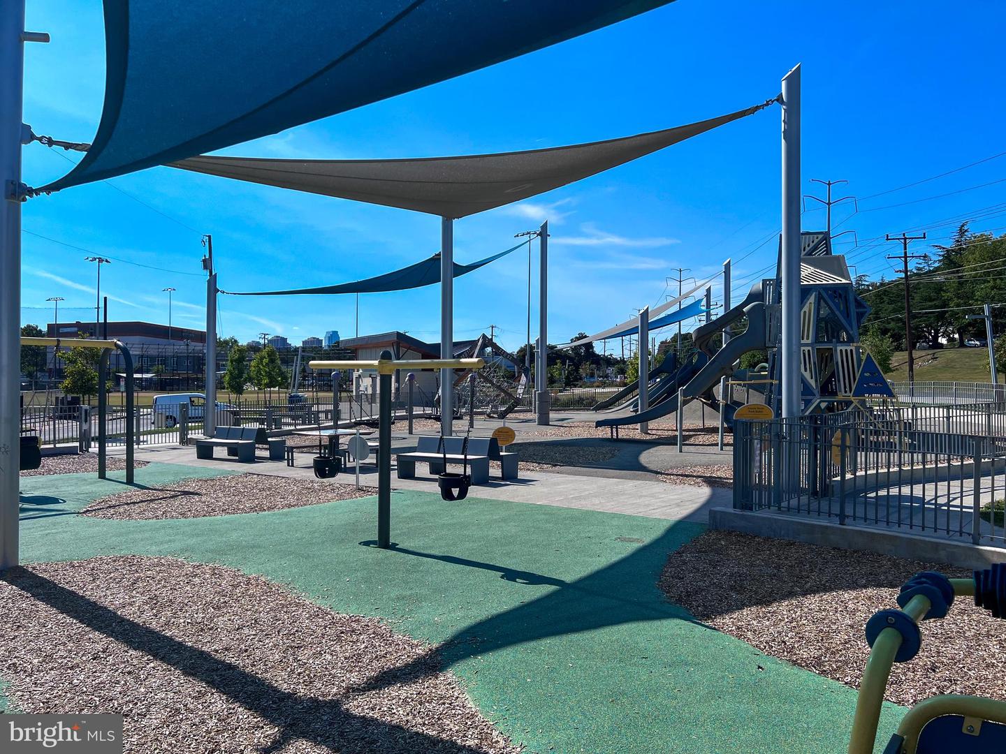 4426 36TH ST S #A1, ARLINGTON, Virginia 22206, 1 Bedroom Bedrooms, ,2 BathroomsBathrooms,Residential,For sale,4426 36TH ST S #A1,VAAR2064430 MLS # VAAR2064430