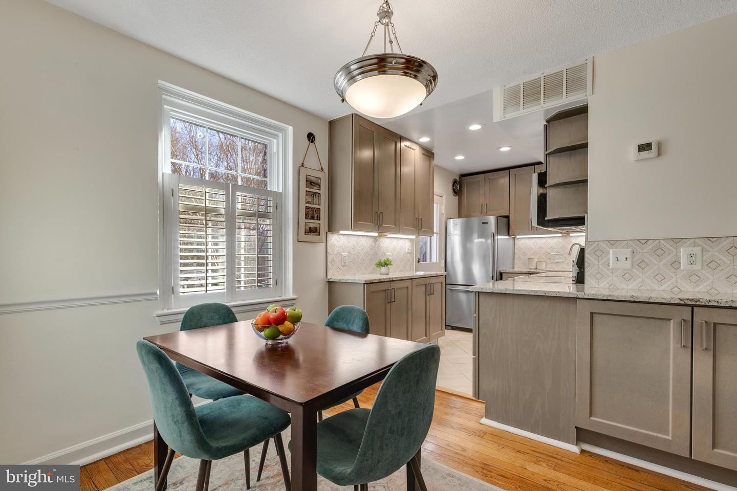 4426 36TH ST S #A1, ARLINGTON, Virginia 22206, 1 Bedroom Bedrooms, ,2 BathroomsBathrooms,Residential,For sale,4426 36TH ST S #A1,VAAR2064430 MLS # VAAR2064430