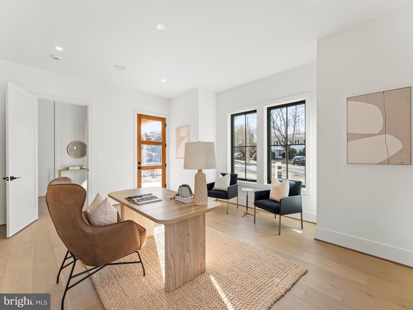 406 DOVE CIR SW, VIENNA, Virginia 22180, 6 Bedrooms Bedrooms, ,6 BathroomsBathrooms,Residential,For sale,406 DOVE CIR SW,VAFX2276068 MLS # VAFX2276068