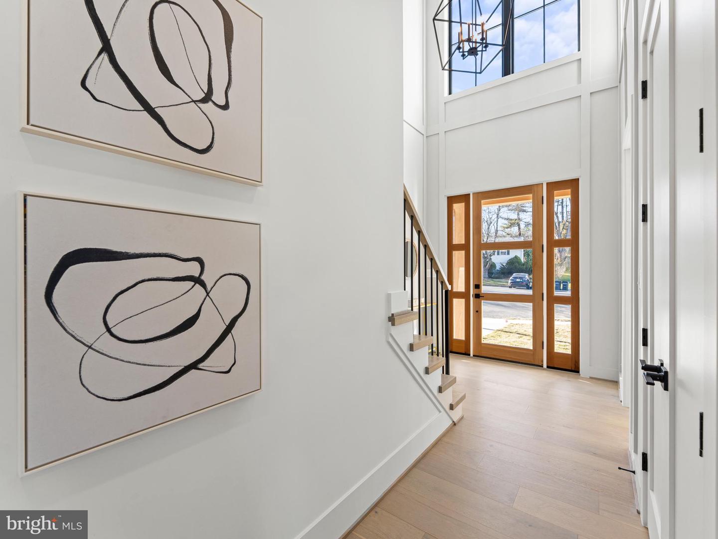 406 DOVE CIR SW, VIENNA, Virginia 22180, 6 Bedrooms Bedrooms, ,6 BathroomsBathrooms,Residential,For sale,406 DOVE CIR SW,VAFX2276068 MLS # VAFX2276068