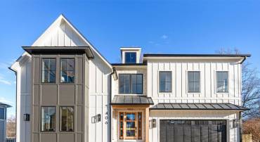 406 DOVE CIR SW, VIENNA, Virginia 22180, 6 Bedrooms Bedrooms, ,6 BathroomsBathrooms,Residential,For sale,406 DOVE CIR SW,VAFX2276068 MLS # VAFX2276068