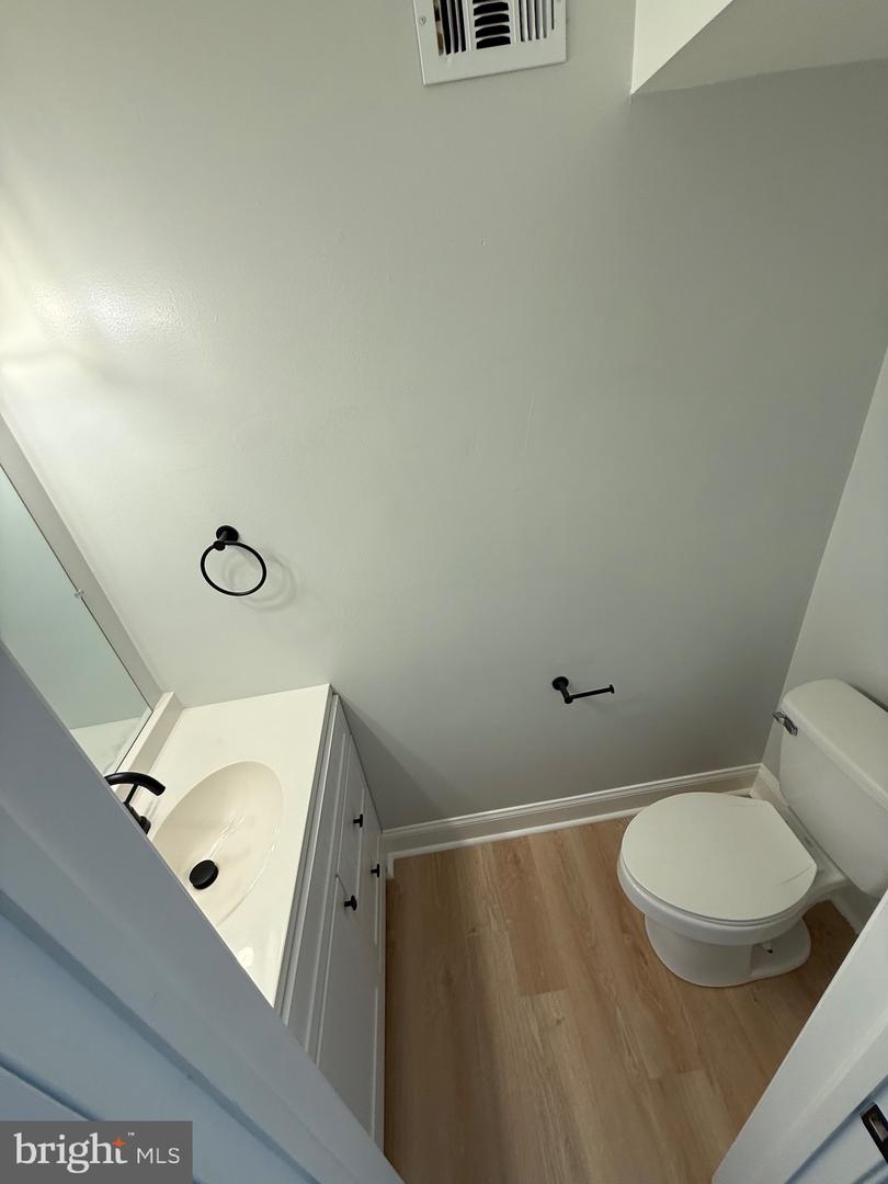 773 WHEELER HILL DR SE #773, WASHINGTON, District Of Columbia 20032, 4 Bedrooms Bedrooms, ,2 BathroomsBathrooms,Residential,For sale,773 WHEELER HILL DR SE #773,DCDC2229508 MLS # DCDC2229508