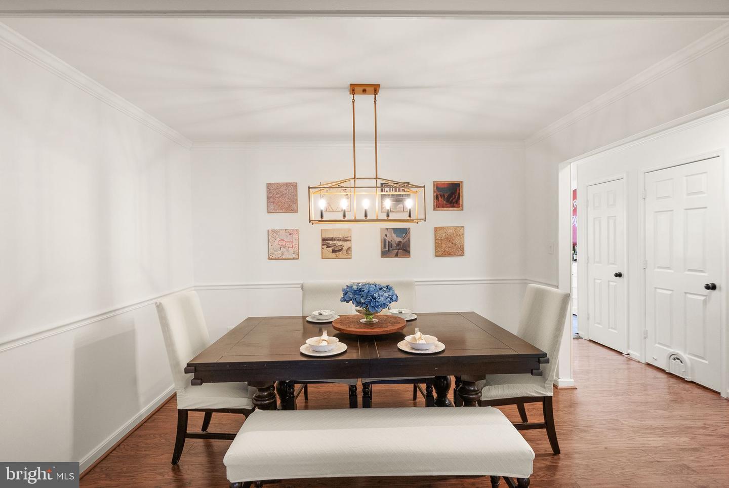 43273 CLEARNIGHT TER, ASHBURN, Virginia 20147, 3 Bedrooms Bedrooms, ,3 BathroomsBathrooms,Residential,For sale,43273 CLEARNIGHT TER,VALO2110472 MLS # VALO2110472