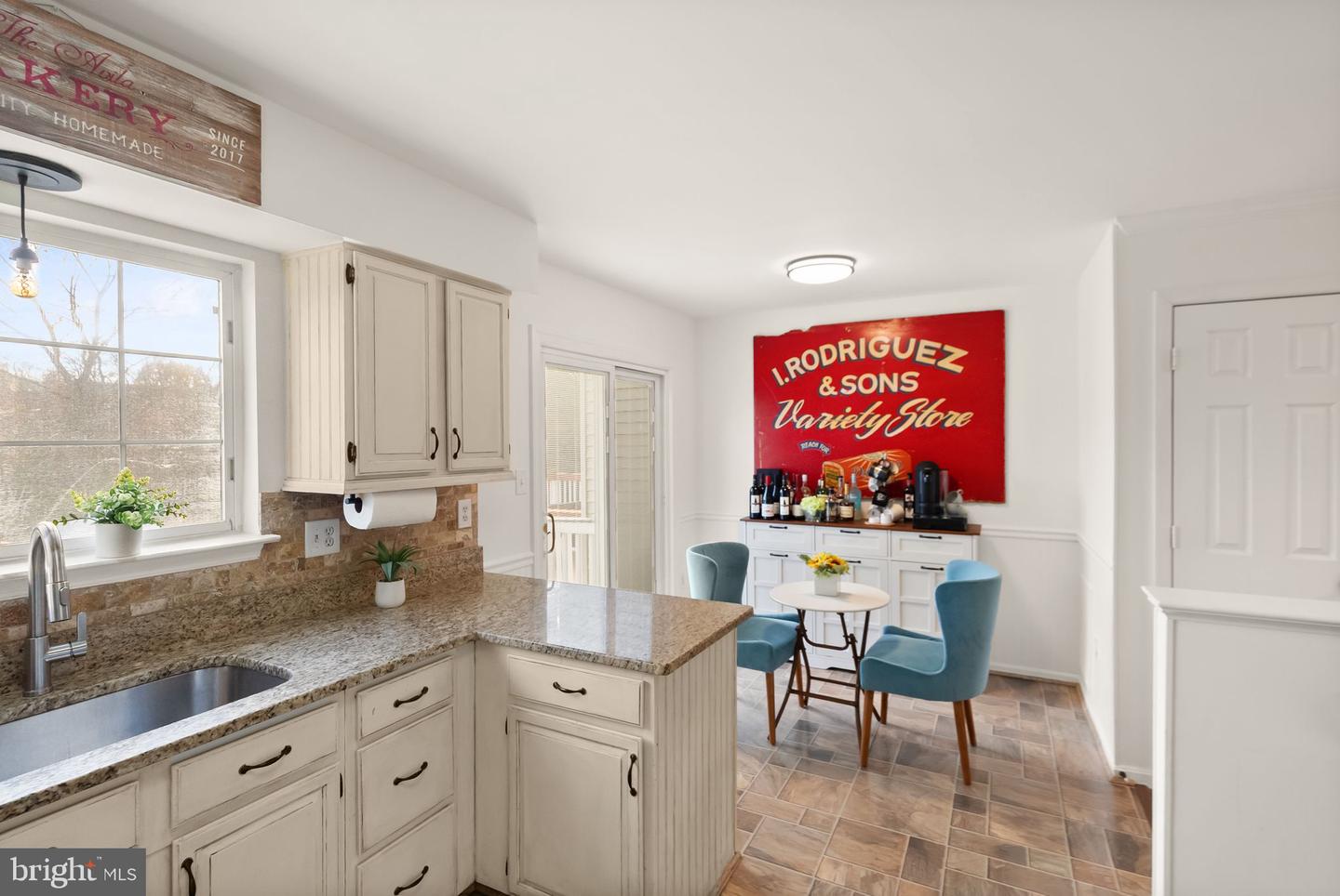 43273 CLEARNIGHT TER, ASHBURN, Virginia 20147, 3 Bedrooms Bedrooms, ,3 BathroomsBathrooms,Residential,For sale,43273 CLEARNIGHT TER,VALO2110472 MLS # VALO2110472