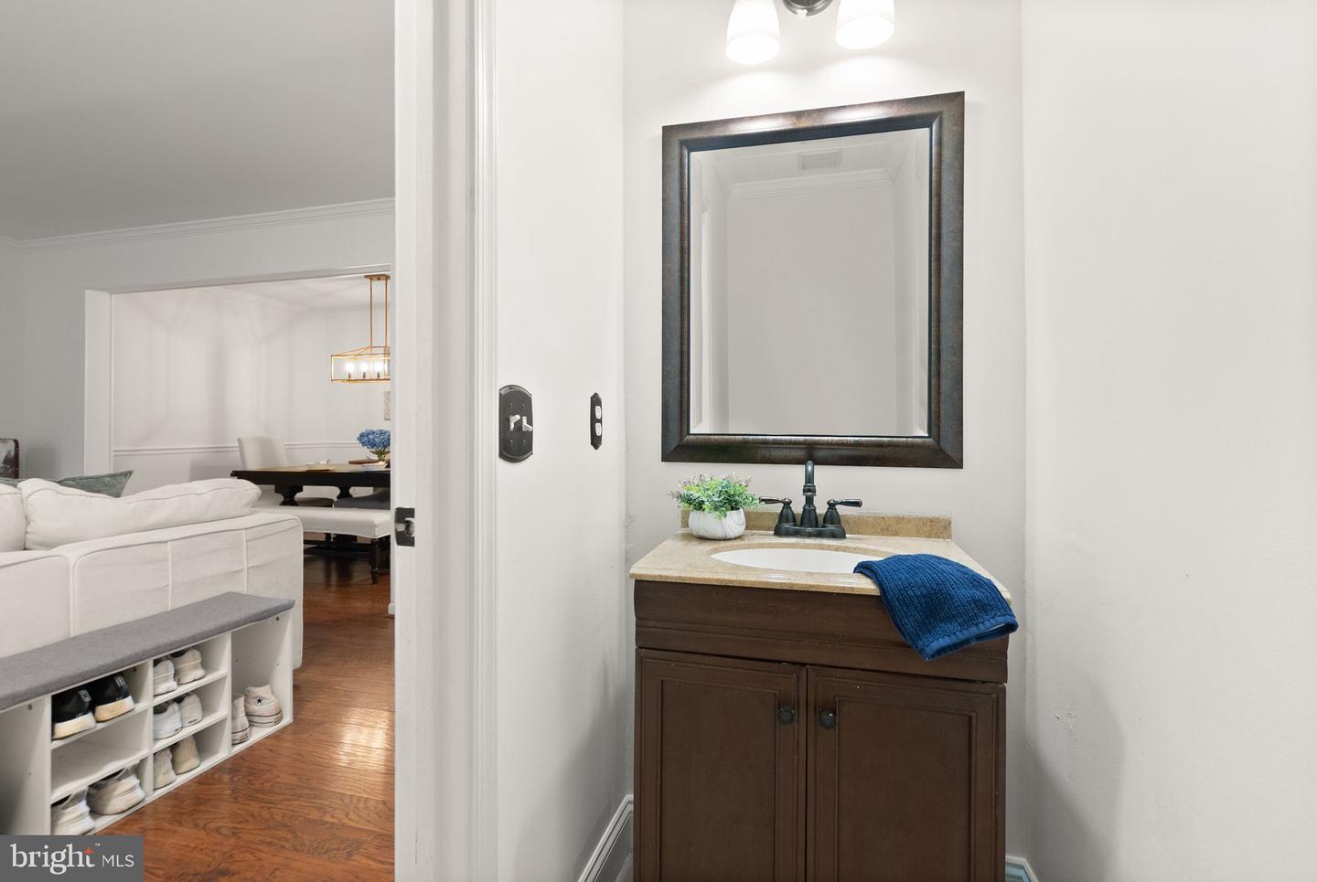 43273 CLEARNIGHT TER, ASHBURN, Virginia 20147, 3 Bedrooms Bedrooms, ,3 BathroomsBathrooms,Residential,For sale,43273 CLEARNIGHT TER,VALO2110472 MLS # VALO2110472