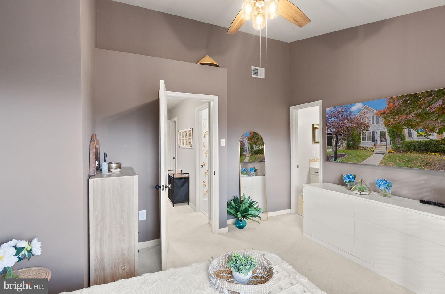 43273 CLEARNIGHT TER, ASHBURN, Virginia 20147, 3 Bedrooms Bedrooms, ,3 BathroomsBathrooms,Residential,For sale,43273 CLEARNIGHT TER,VALO2110472 MLS # VALO2110472