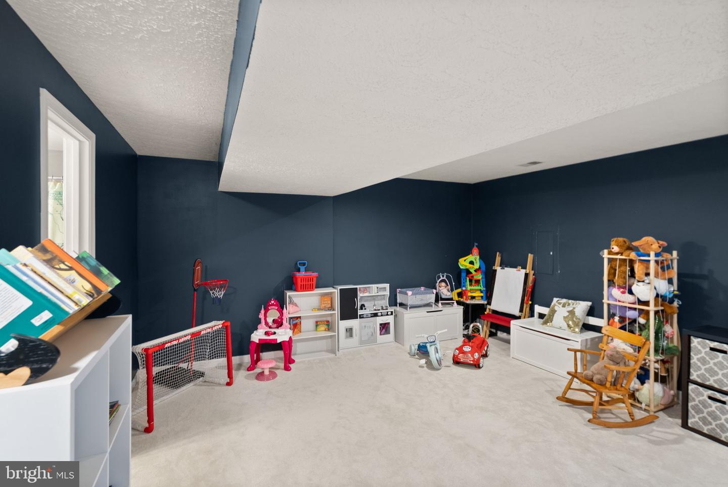 43273 CLEARNIGHT TER, ASHBURN, Virginia 20147, 3 Bedrooms Bedrooms, ,3 BathroomsBathrooms,Residential,For sale,43273 CLEARNIGHT TER,VALO2110472 MLS # VALO2110472