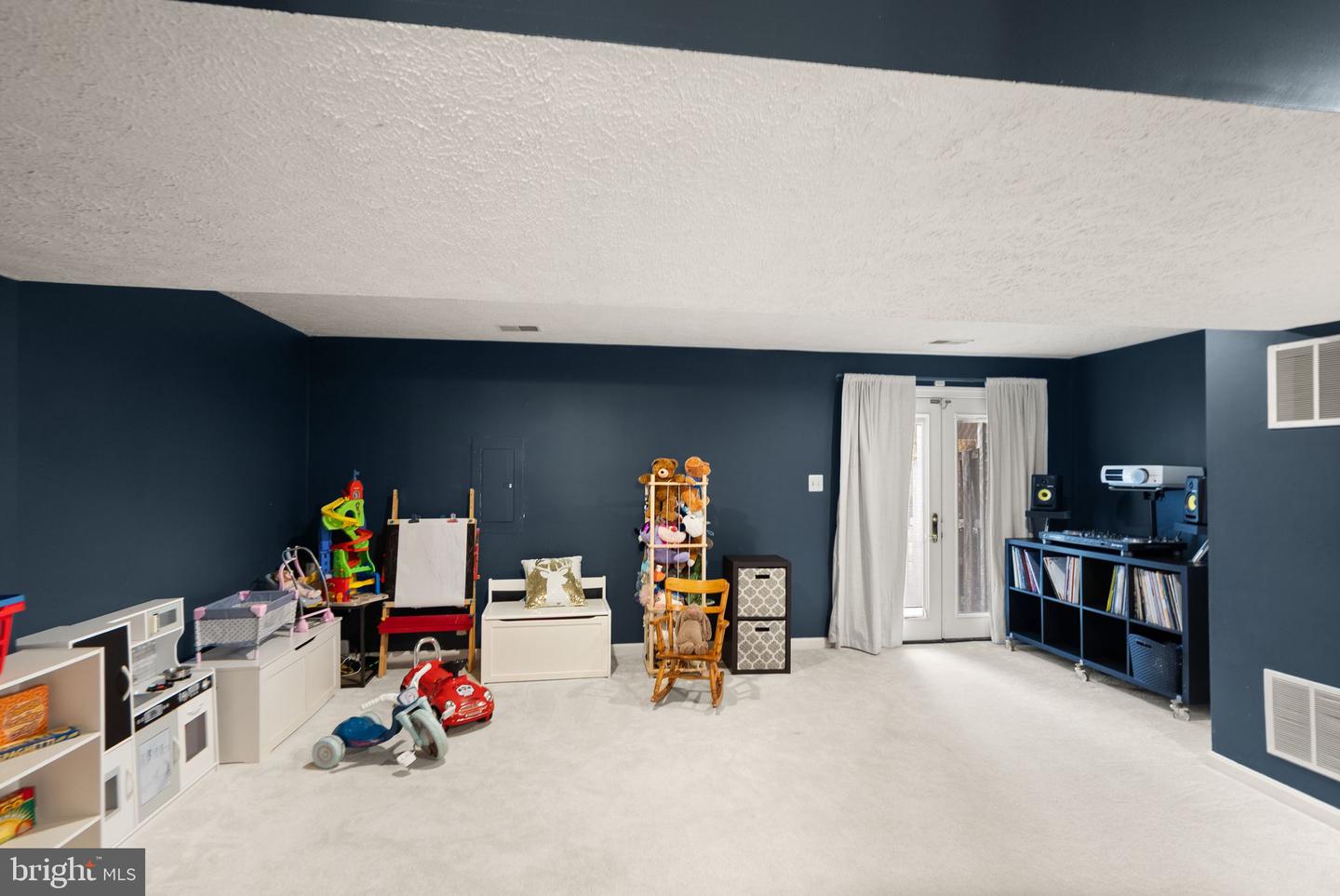 43273 CLEARNIGHT TER, ASHBURN, Virginia 20147, 3 Bedrooms Bedrooms, ,3 BathroomsBathrooms,Residential,For sale,43273 CLEARNIGHT TER,VALO2110472 MLS # VALO2110472