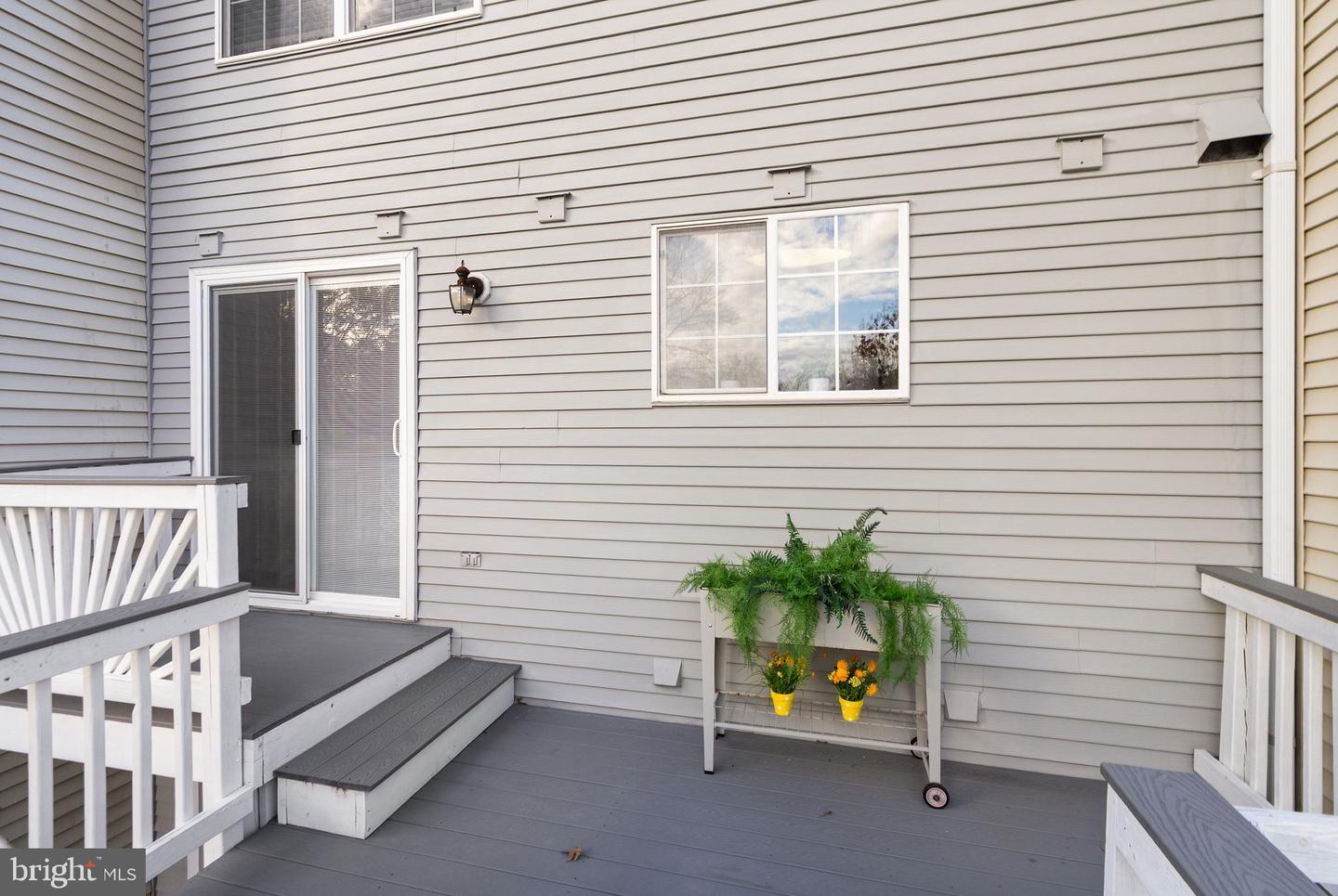 43273 CLEARNIGHT TER, ASHBURN, Virginia 20147, 3 Bedrooms Bedrooms, ,3 BathroomsBathrooms,Residential,For sale,43273 CLEARNIGHT TER,VALO2110472 MLS # VALO2110472