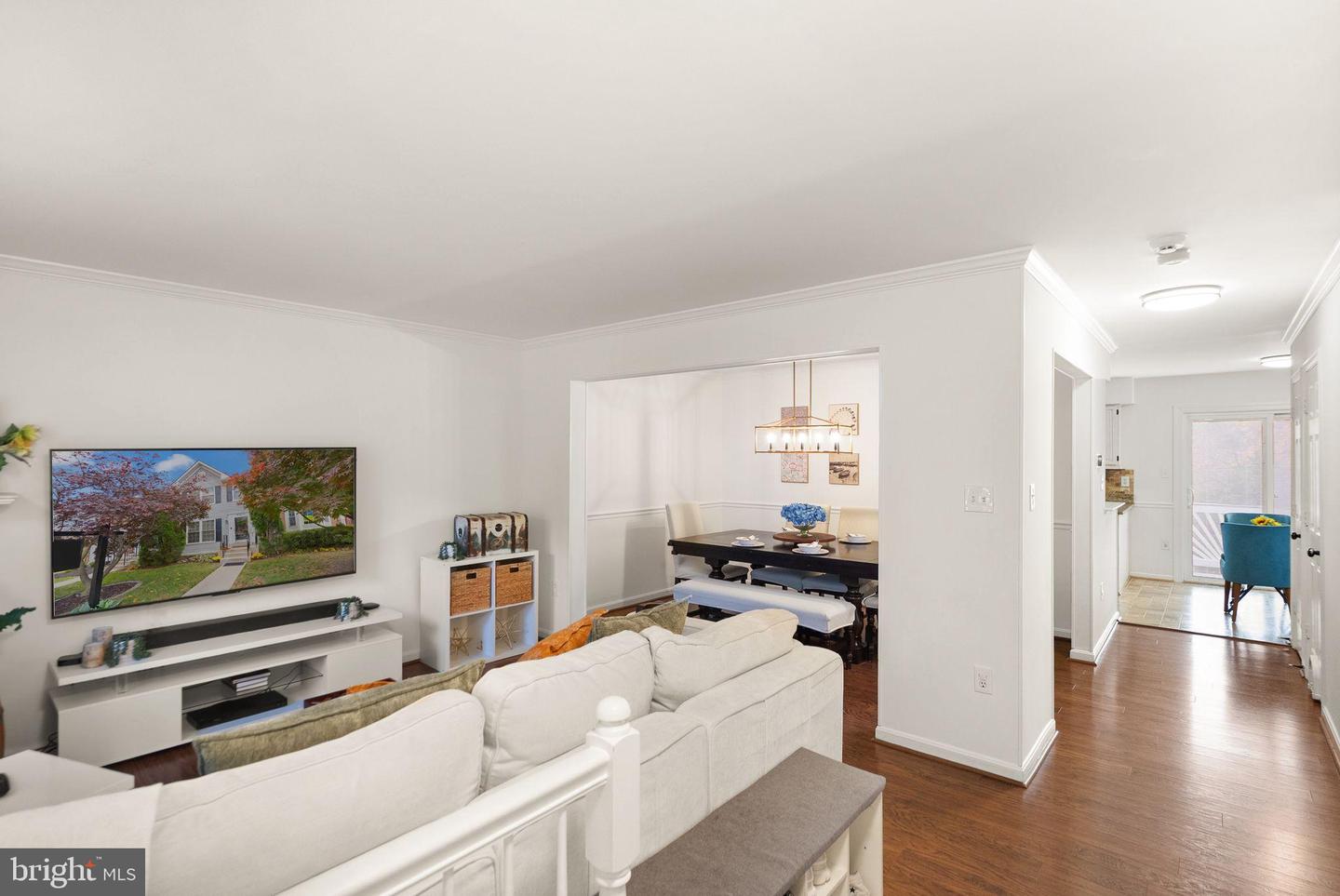 43273 CLEARNIGHT TER, ASHBURN, Virginia 20147, 3 Bedrooms Bedrooms, ,3 BathroomsBathrooms,Residential,For sale,43273 CLEARNIGHT TER,VALO2110472 MLS # VALO2110472