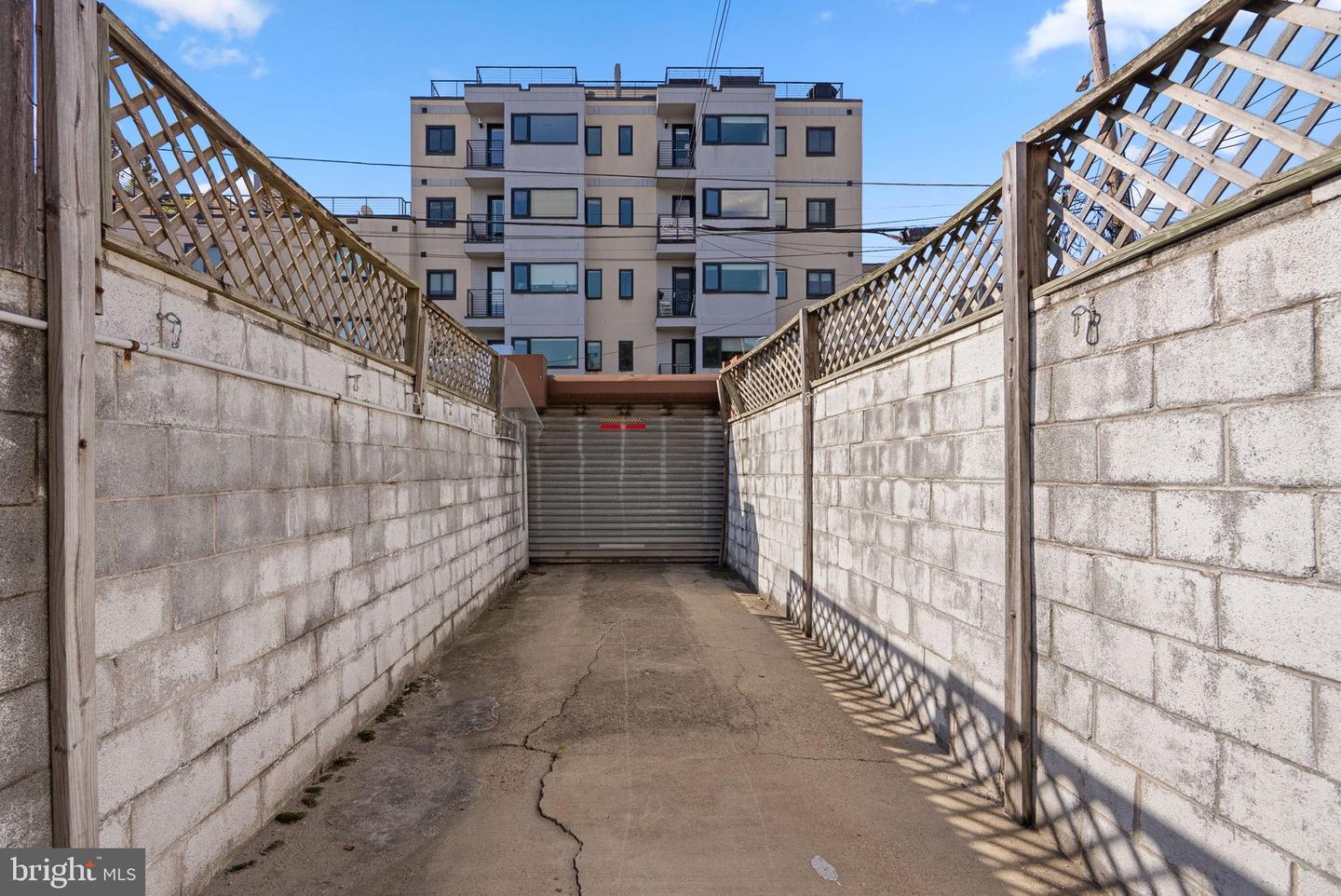 1934 11TH ST NW, WASHINGTON, District Of Columbia 20001, 3 Bedrooms Bedrooms, 6 Rooms Rooms,2 BathroomsBathrooms,Residential,For sale,1934 11TH ST NW,DCDC2230422 MLS # DCDC2230422