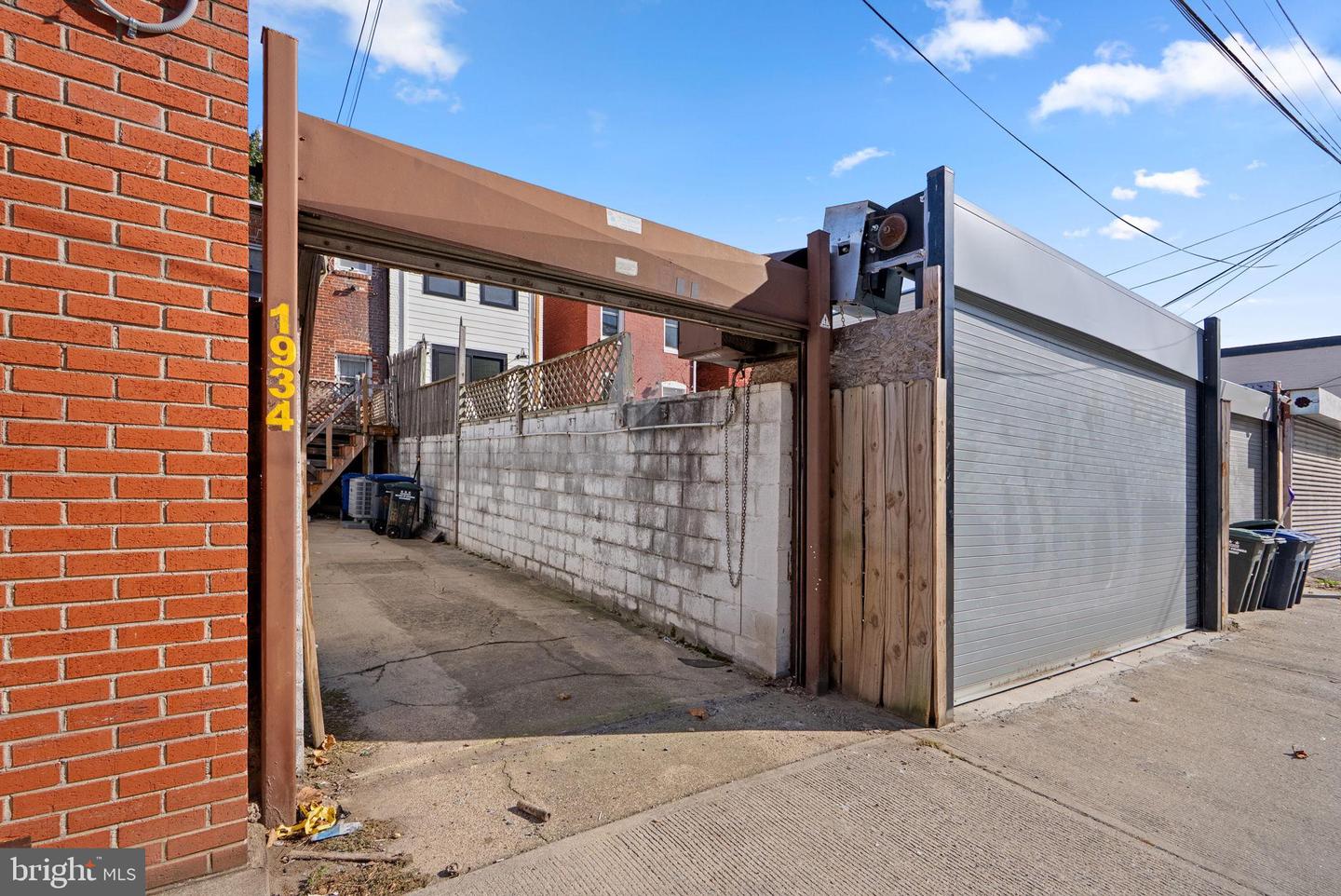 1934 11TH ST NW, WASHINGTON, District Of Columbia 20001, 3 Bedrooms Bedrooms, 6 Rooms Rooms,2 BathroomsBathrooms,Residential,For sale,1934 11TH ST NW,DCDC2230422 MLS # DCDC2230422