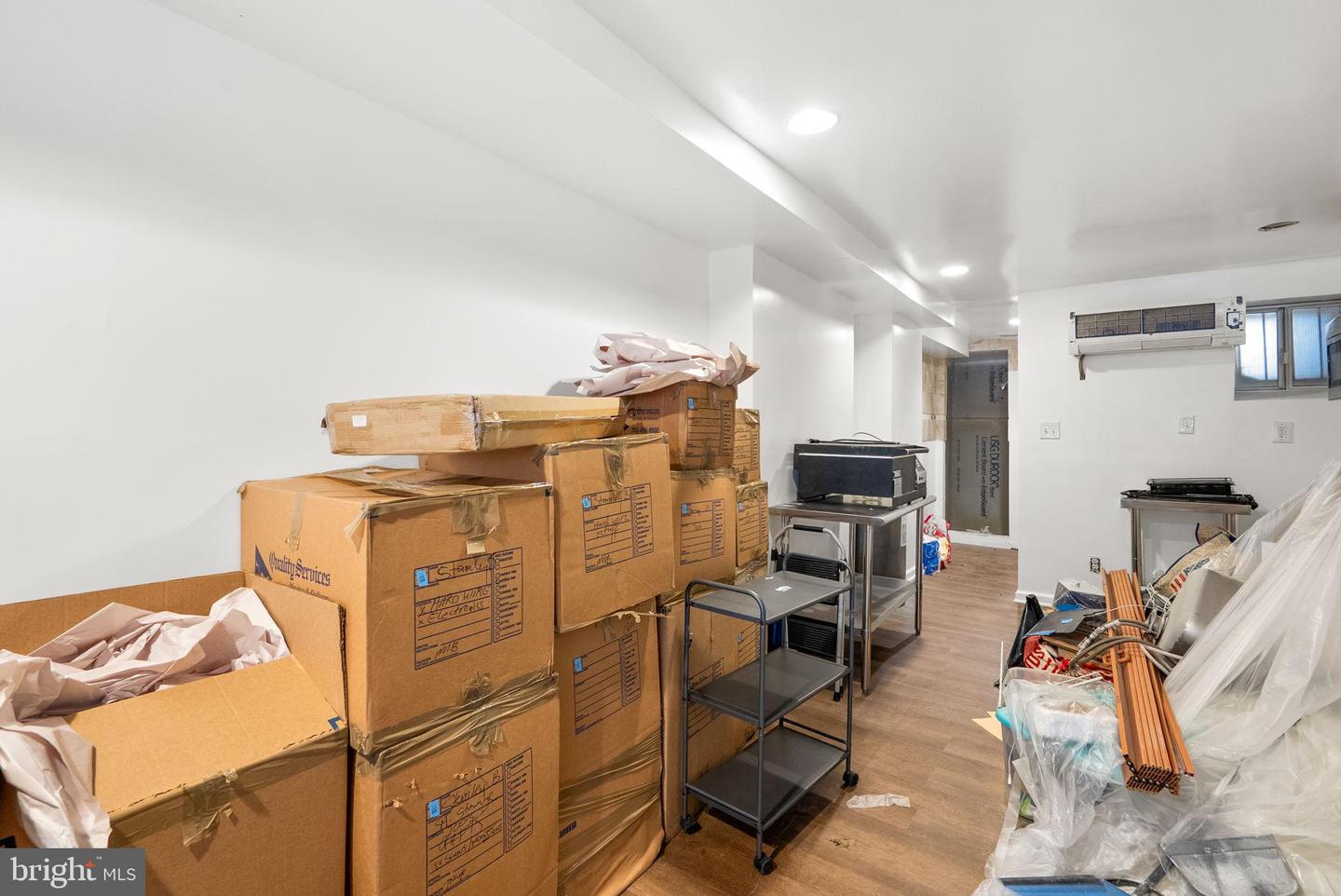 1934 11TH ST NW, WASHINGTON, District Of Columbia 20001, 3 Bedrooms Bedrooms, 6 Rooms Rooms,2 BathroomsBathrooms,Residential,For sale,1934 11TH ST NW,DCDC2230422 MLS # DCDC2230422