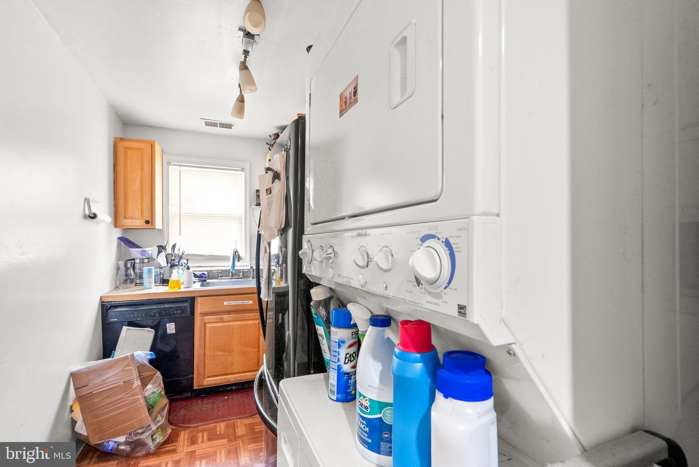 1934 11TH ST NW, WASHINGTON, District Of Columbia 20001, 3 Bedrooms Bedrooms, 6 Rooms Rooms,2 BathroomsBathrooms,Residential,For sale,1934 11TH ST NW,DCDC2230422 MLS # DCDC2230422