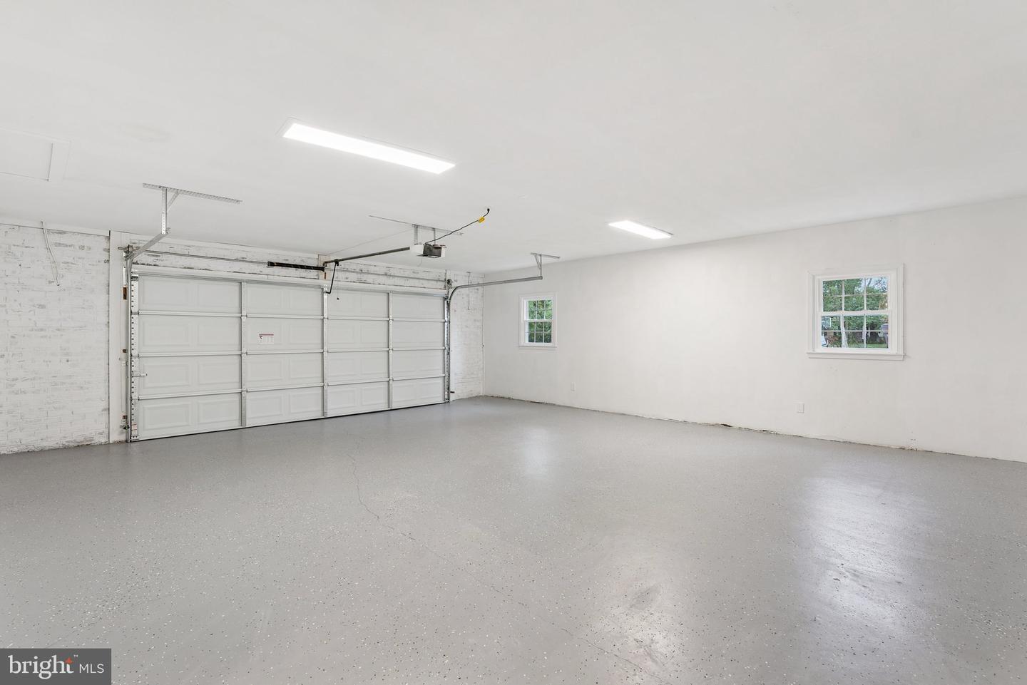 2308 CREEK DR, ALEXANDRIA, Virginia 22308, 5 Bedrooms Bedrooms, ,3 BathroomsBathrooms,Residential,For sale,2308 CREEK DR,VAFX2278070 MLS # VAFX2278070