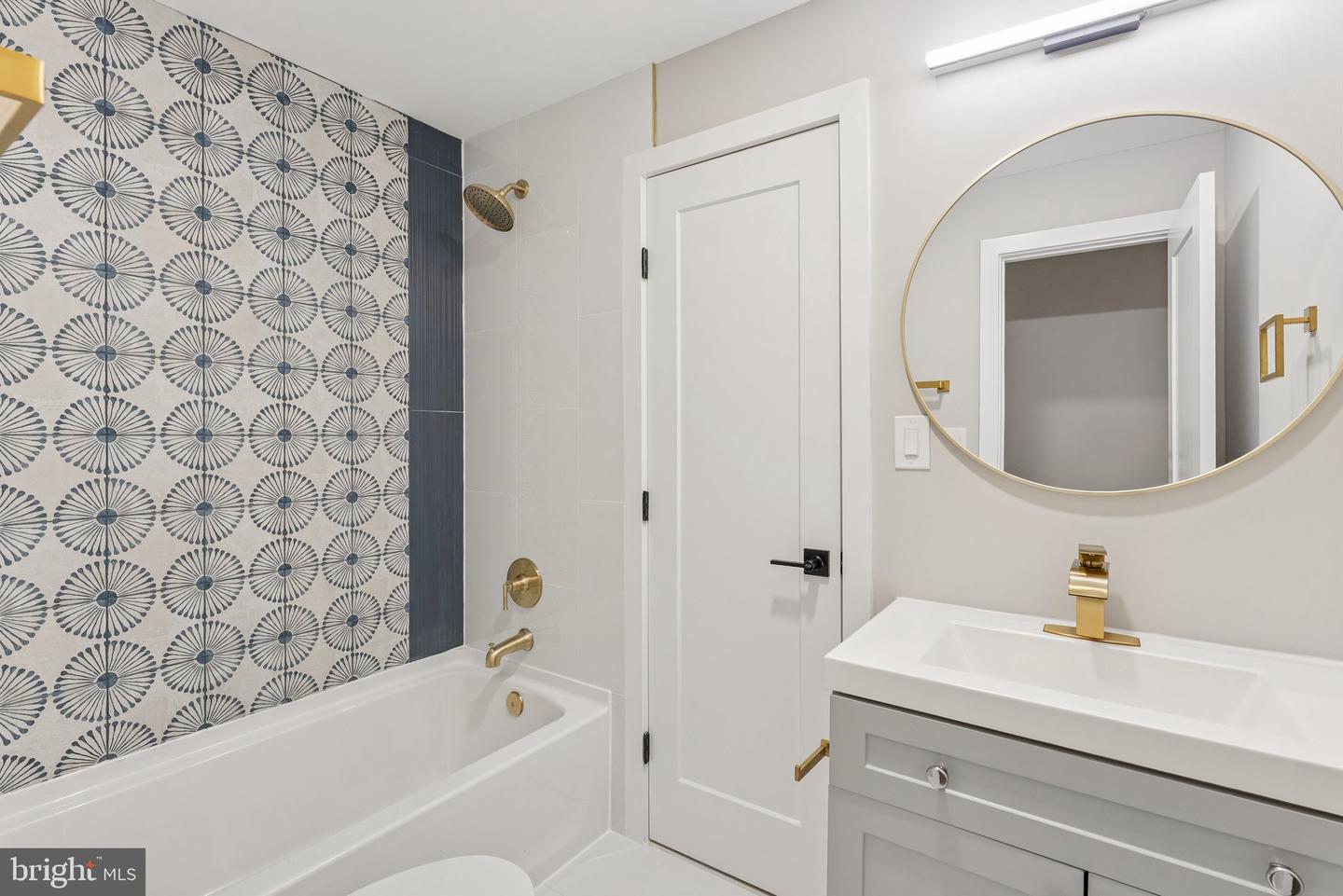 2308 CREEK DR, ALEXANDRIA, Virginia 22308, 5 Bedrooms Bedrooms, ,3 BathroomsBathrooms,Residential,For sale,2308 CREEK DR,VAFX2278070 MLS # VAFX2278070