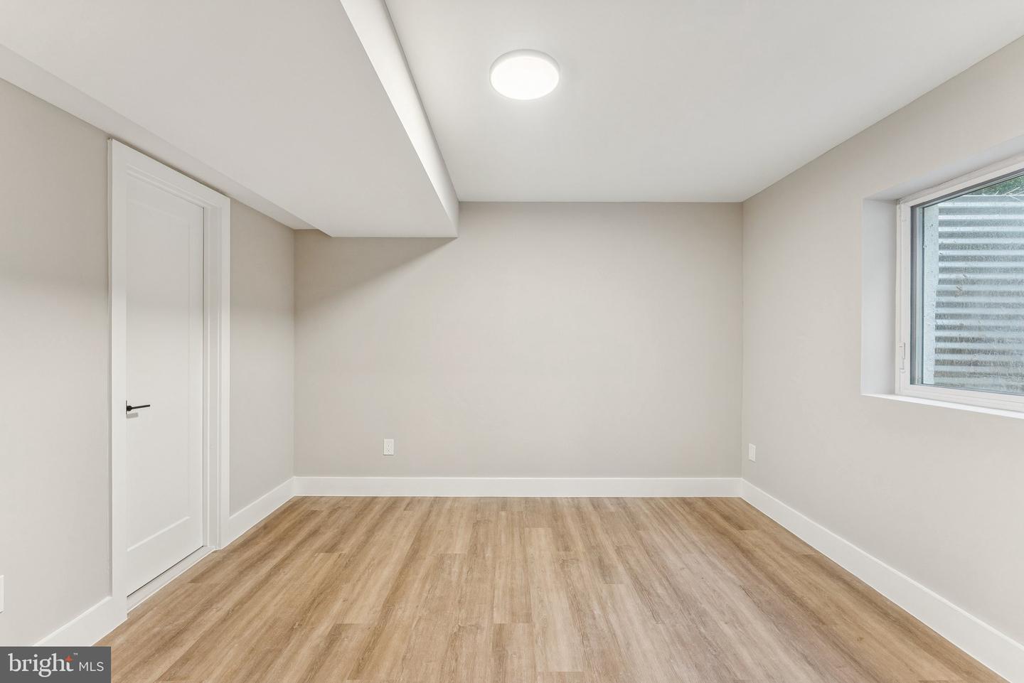 2308 CREEK DR, ALEXANDRIA, Virginia 22308, 5 Bedrooms Bedrooms, ,3 BathroomsBathrooms,Residential,For sale,2308 CREEK DR,VAFX2278070 MLS # VAFX2278070