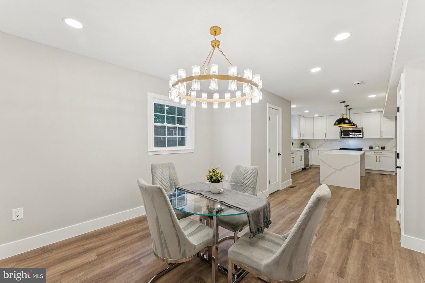 2308 CREEK DR, ALEXANDRIA, Virginia 22308, 5 Bedrooms Bedrooms, ,3 BathroomsBathrooms,Residential,For sale,2308 CREEK DR,VAFX2278070 MLS # VAFX2278070