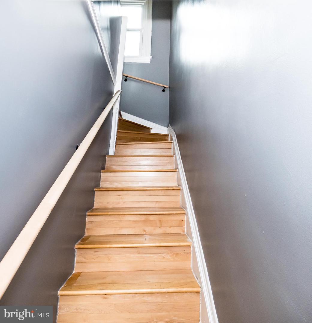 1427 NEW JERSEY AVE NW, WASHINGTON, District Of Columbia 20001, 4 Bedrooms Bedrooms, ,2 BathroomsBathrooms,Residential,For sale,1427 NEW JERSEY AVE NW,DCDC2231632 MLS # DCDC2231632