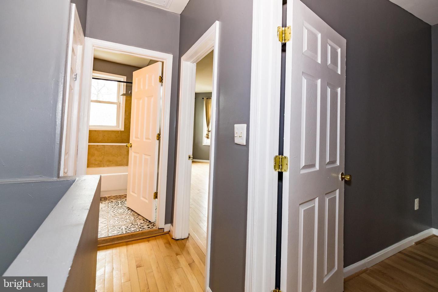 1427 NEW JERSEY AVE NW, WASHINGTON, District Of Columbia 20001, 4 Bedrooms Bedrooms, ,2 BathroomsBathrooms,Residential,For sale,1427 NEW JERSEY AVE NW,DCDC2231632 MLS # DCDC2231632