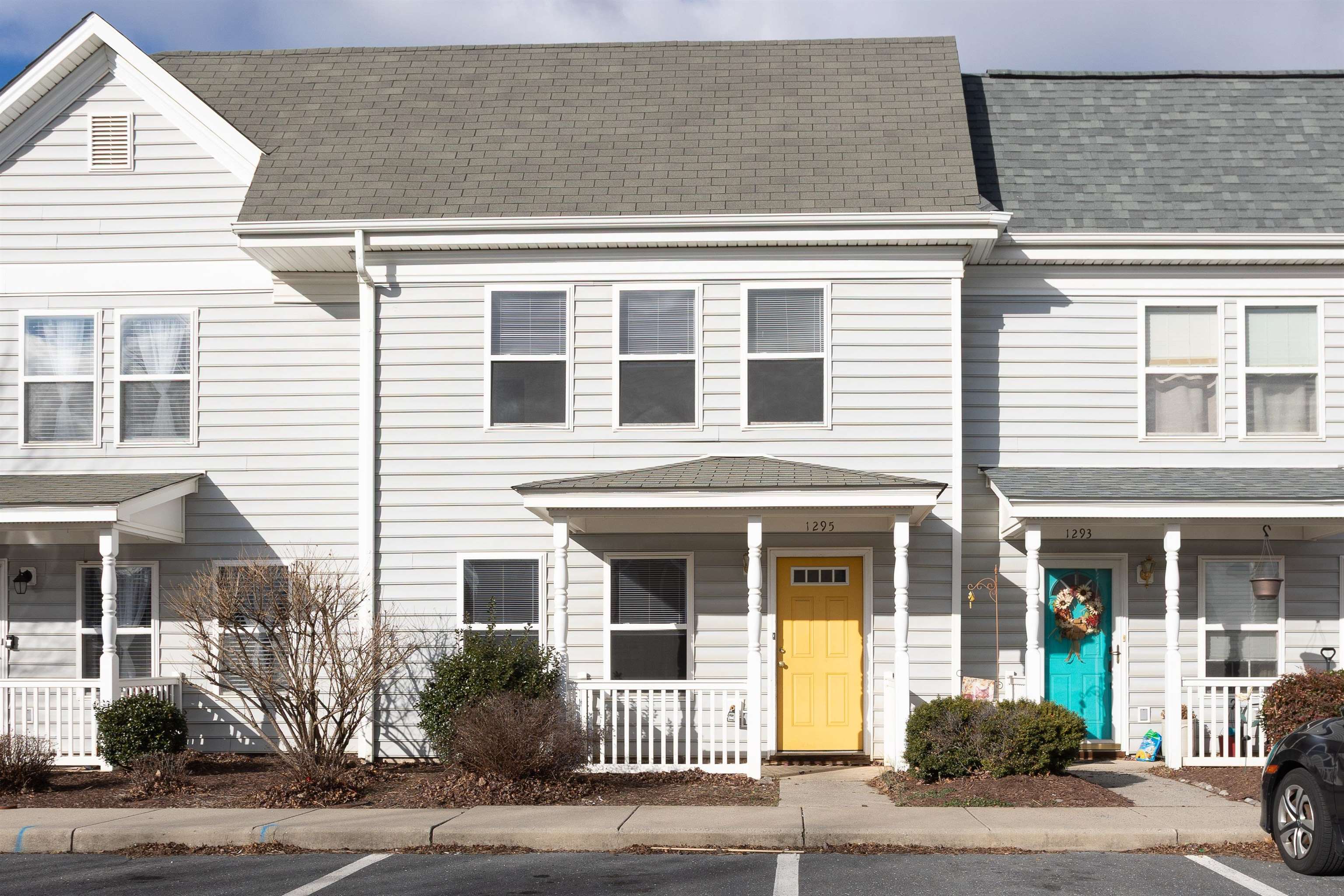 1295 OLD RICHMOND CIR, HARRISONBURG, Virginia 22802, 3 Bedrooms Bedrooms, ,2 BathroomsBathrooms,Residential,1295 OLD RICHMOND CIR,672531 MLS # 672531