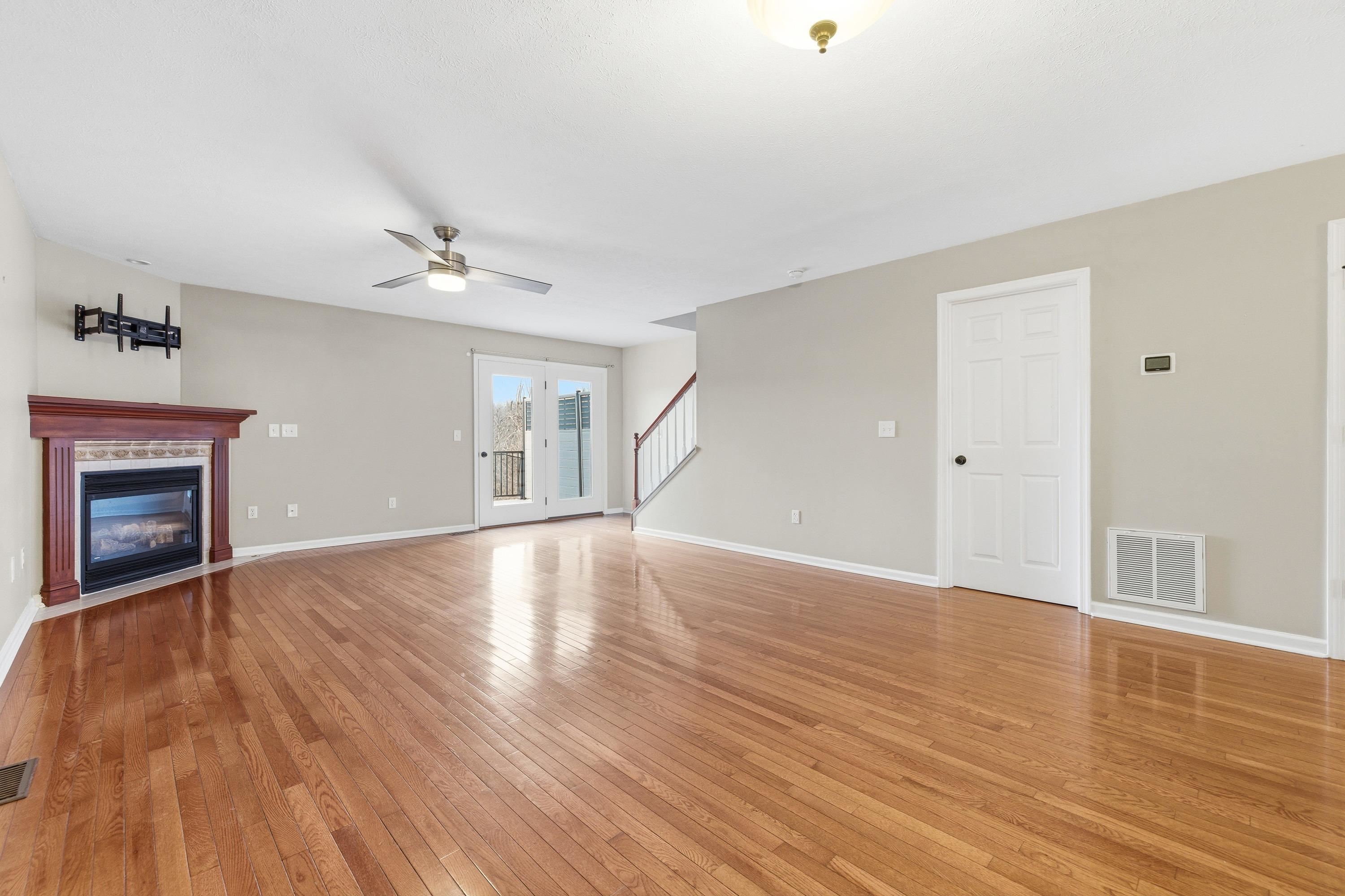 216 WALNUT DR, BROADWAY, Virginia 22815, 3 Bedrooms Bedrooms, ,2 BathroomsBathrooms,Residential,216 WALNUT DR,672533 MLS # 672533