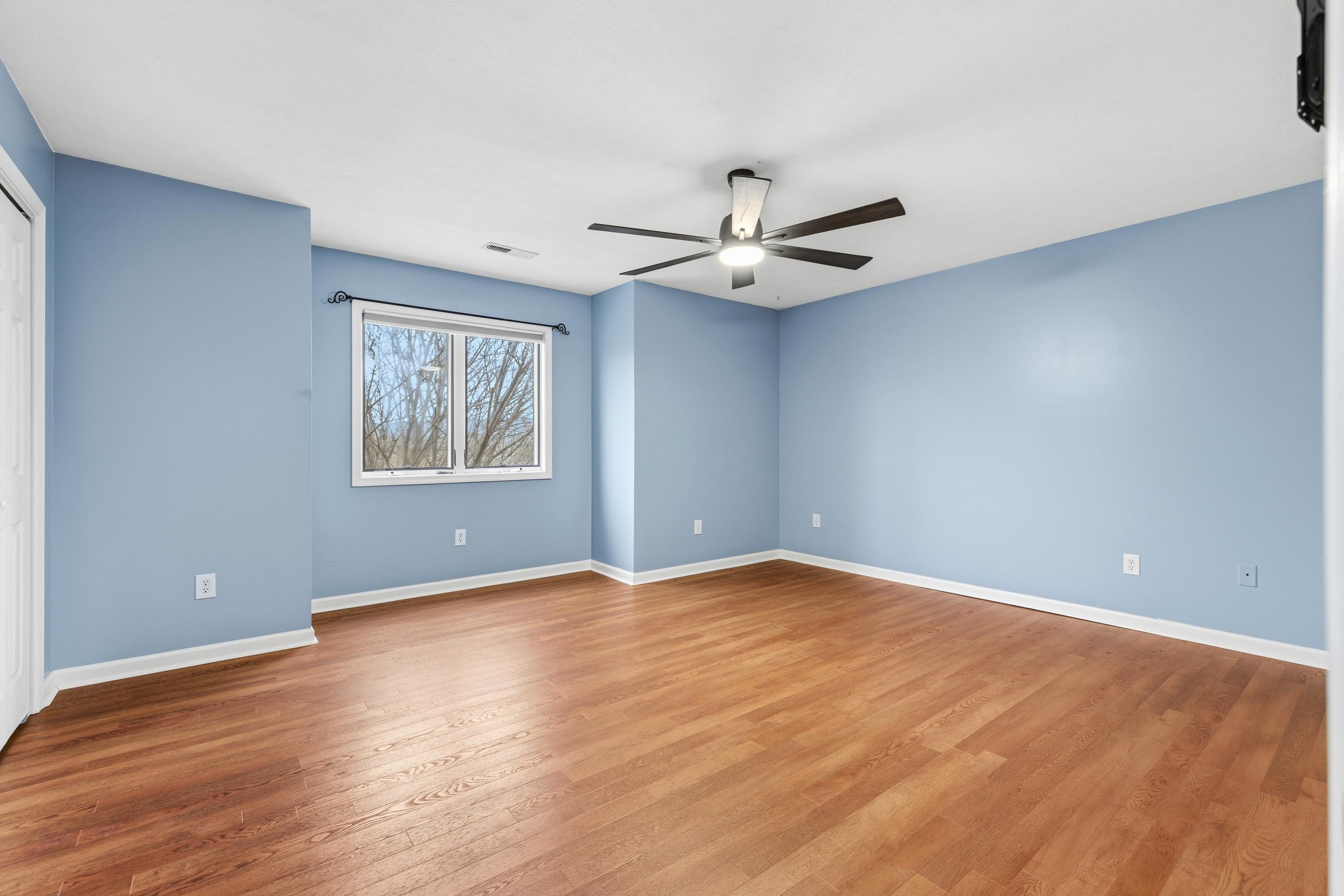 216 WALNUT DR, BROADWAY, Virginia 22815, 3 Bedrooms Bedrooms, ,2 BathroomsBathrooms,Residential,216 WALNUT DR,672533 MLS # 672533