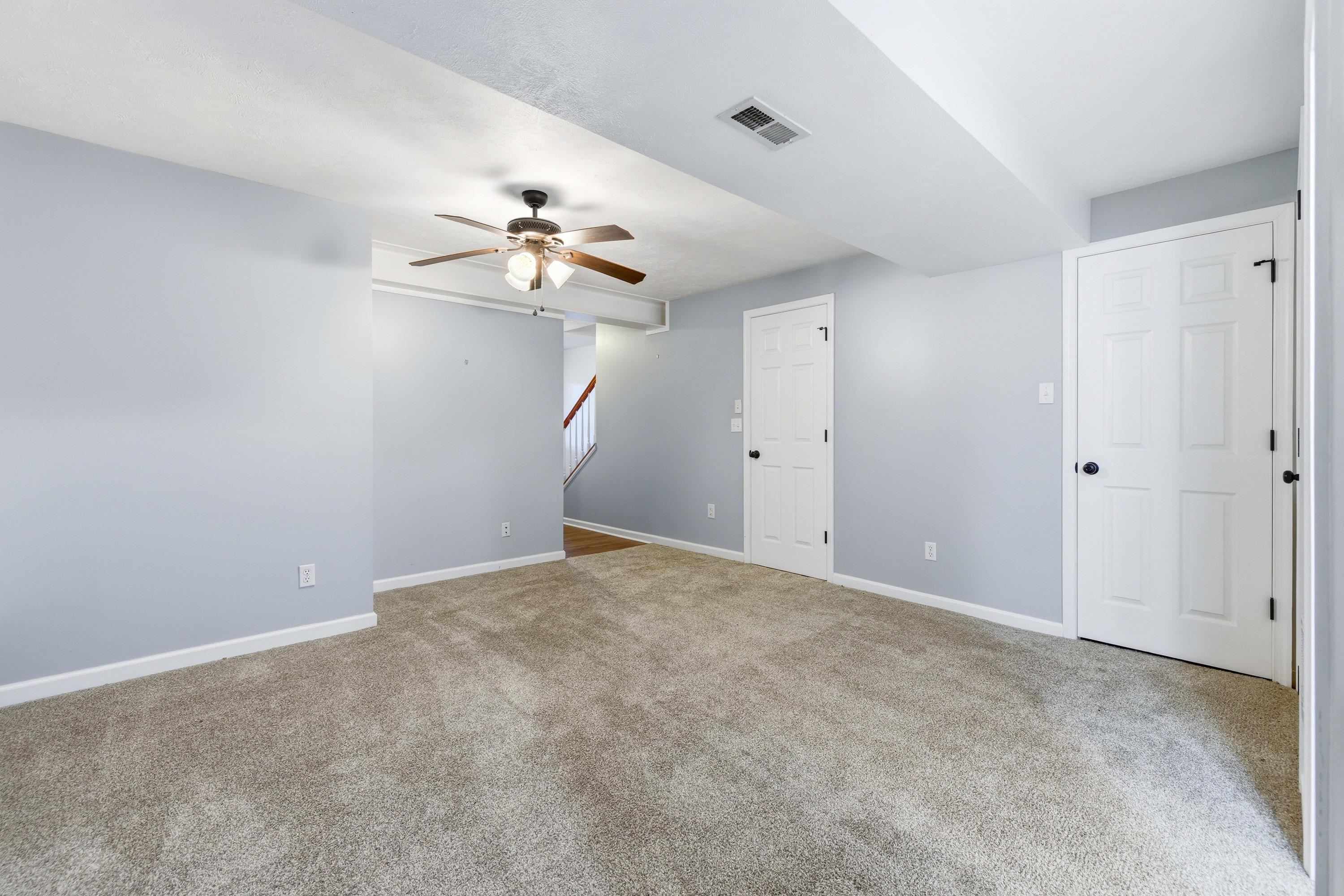 216 WALNUT DR, BROADWAY, Virginia 22815, 3 Bedrooms Bedrooms, ,2 BathroomsBathrooms,Residential,216 WALNUT DR,672533 MLS # 672533